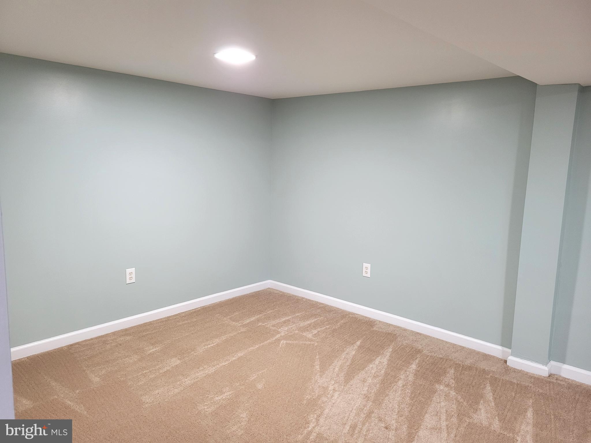 CATESBY HOWARD - Residential