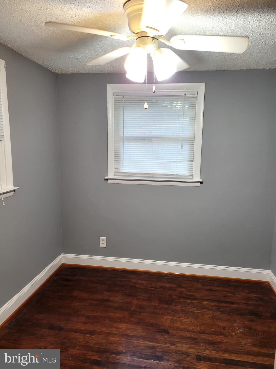 CATESBY HOWARD - Residential