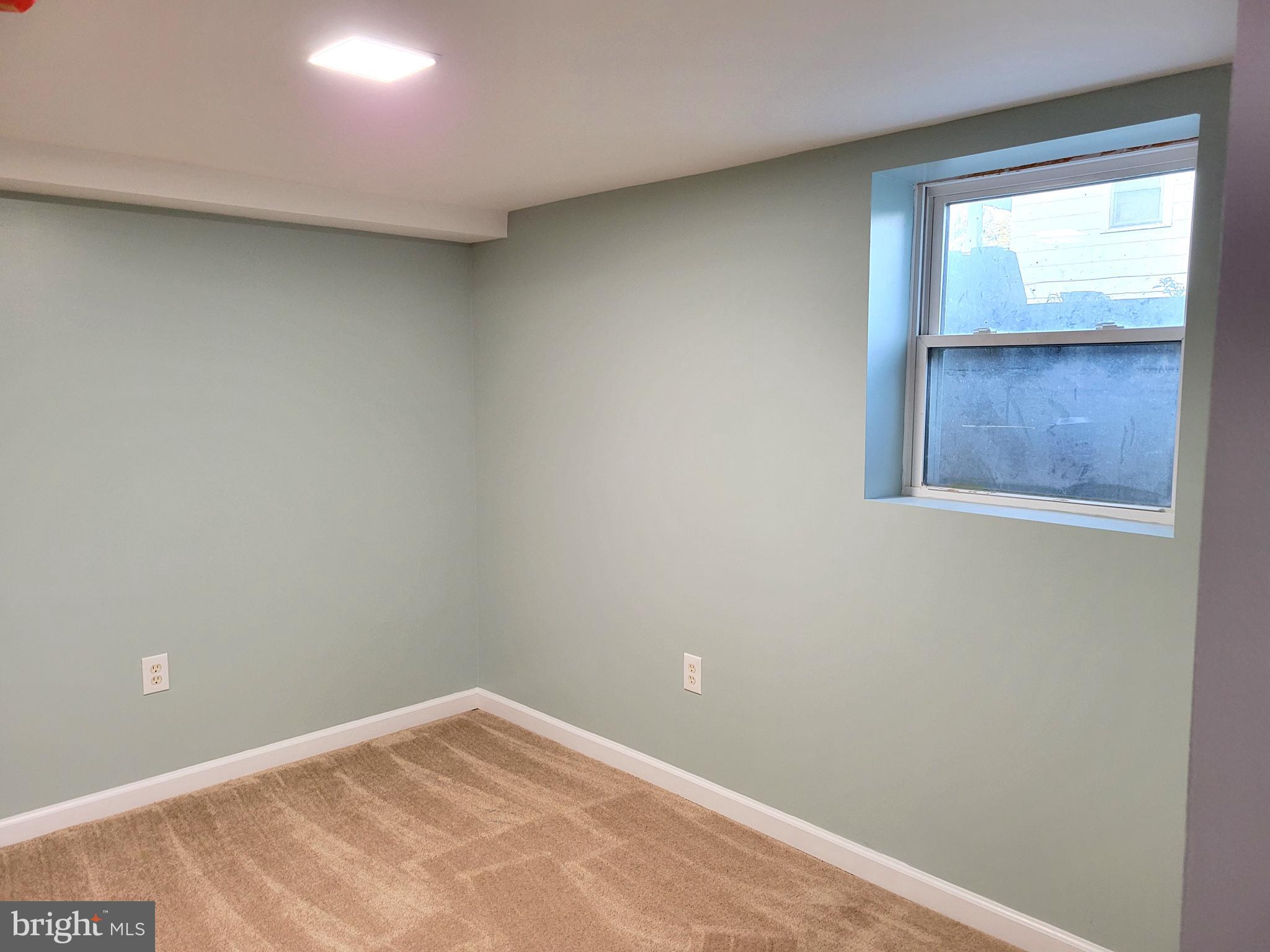 CATESBY HOWARD - Residential