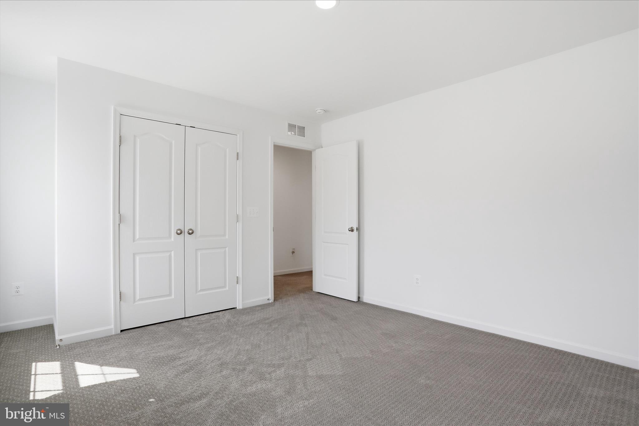 HUNTFIELD - Residential