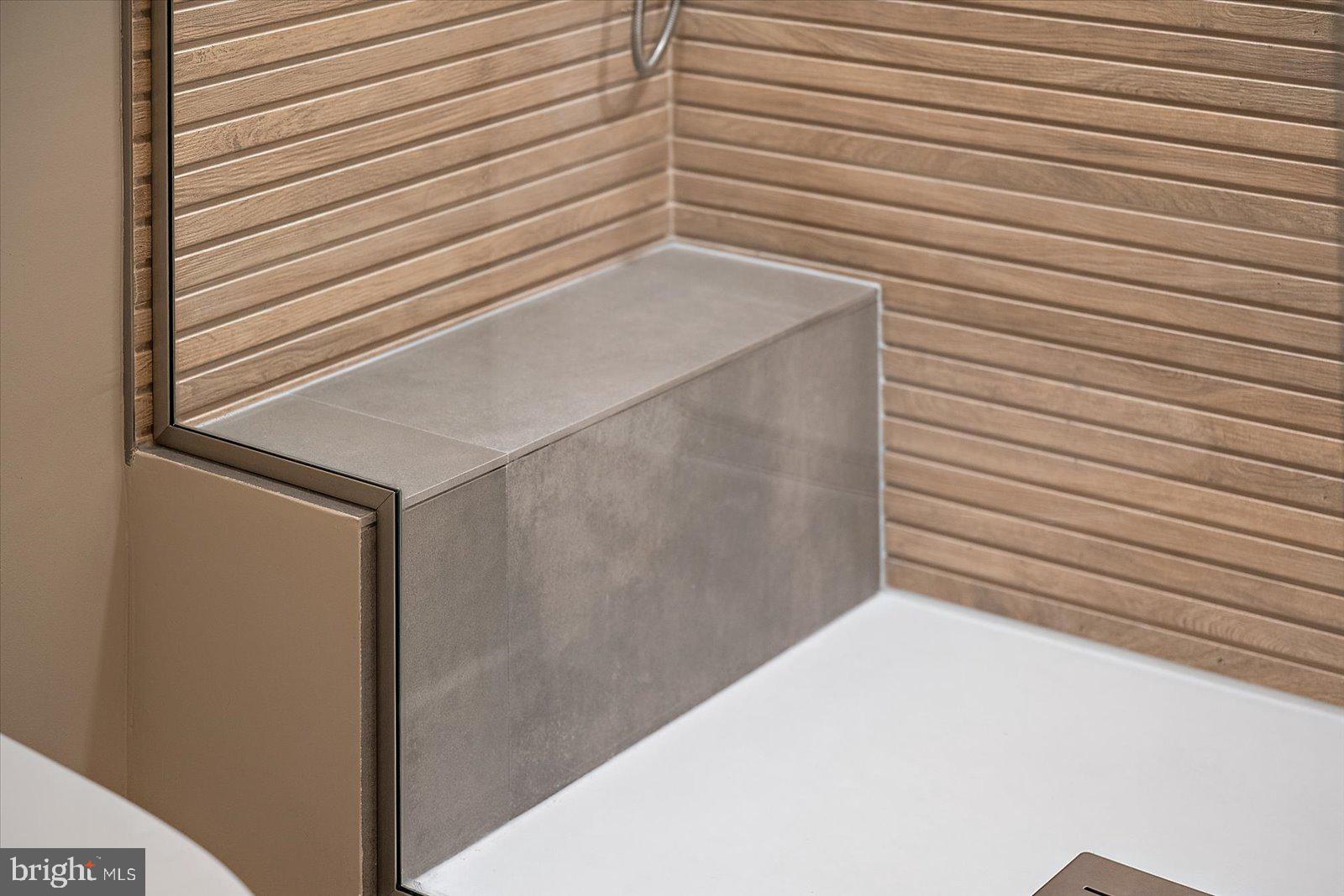 HERON HARBOUR - Residential