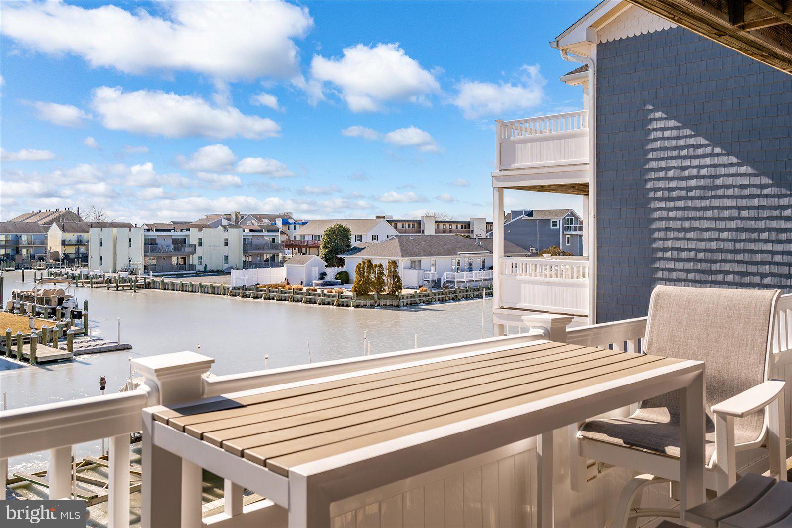 HERON HARBOUR - Residential