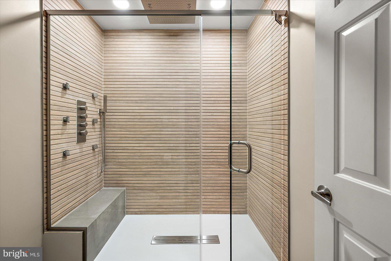 HERON HARBOUR - Residential