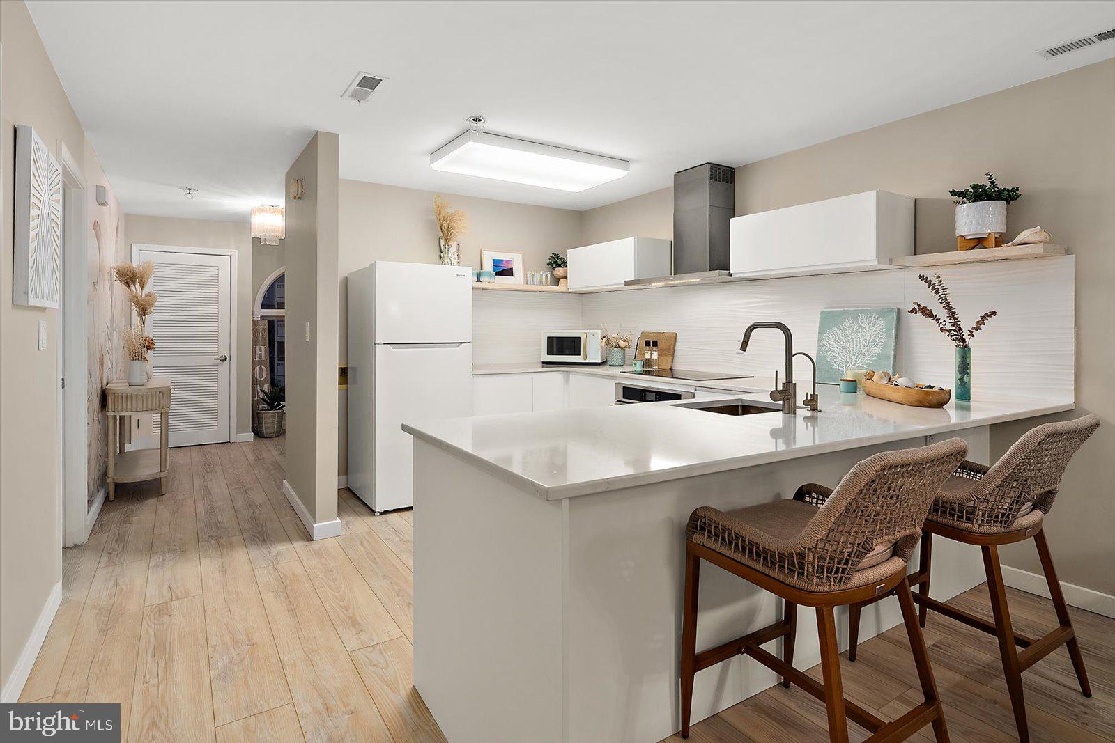 HERON HARBOUR - Residential