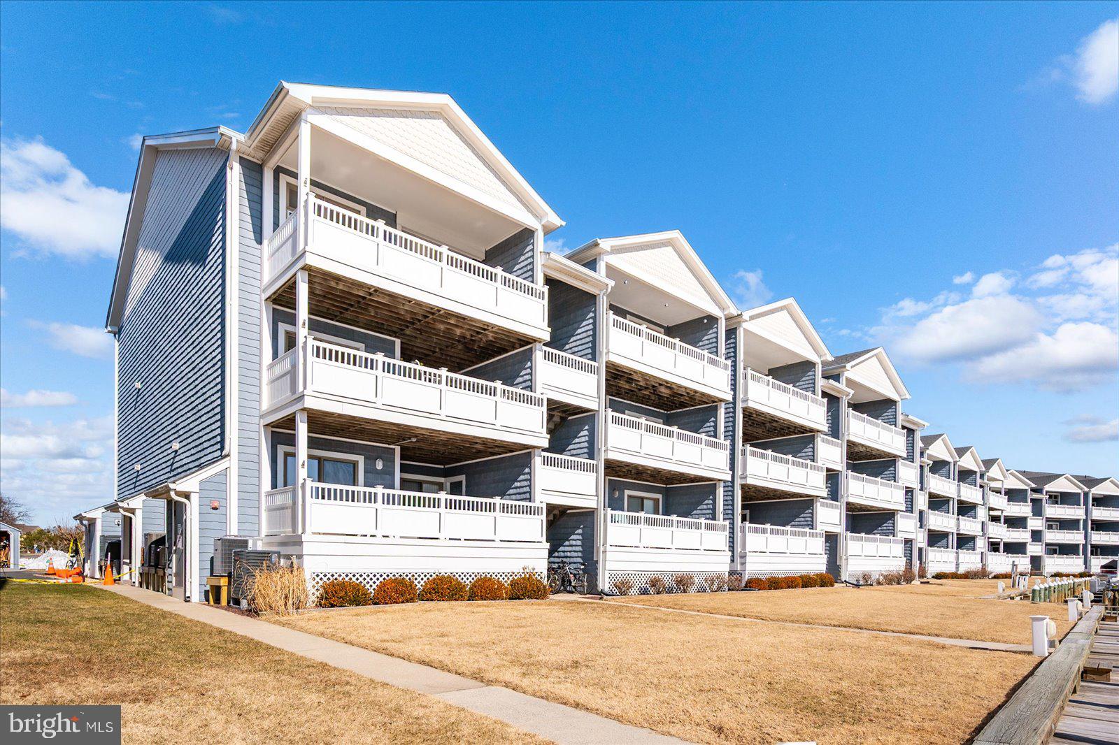 HERON HARBOUR - Residential