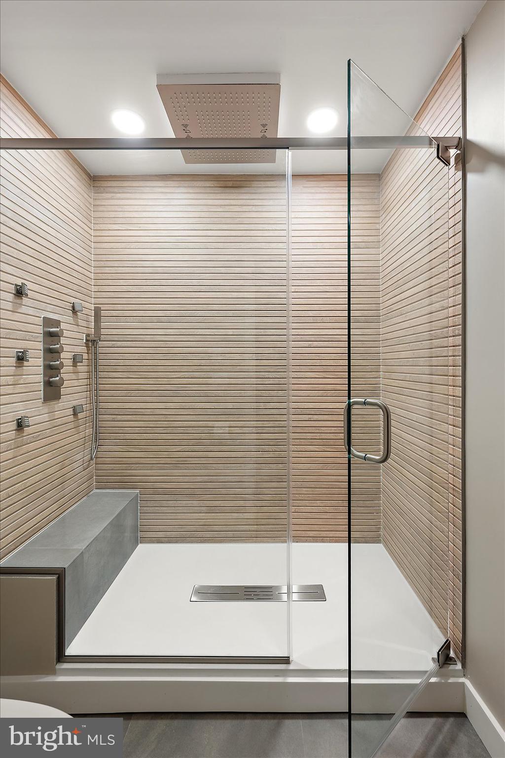 HERON HARBOUR - Residential