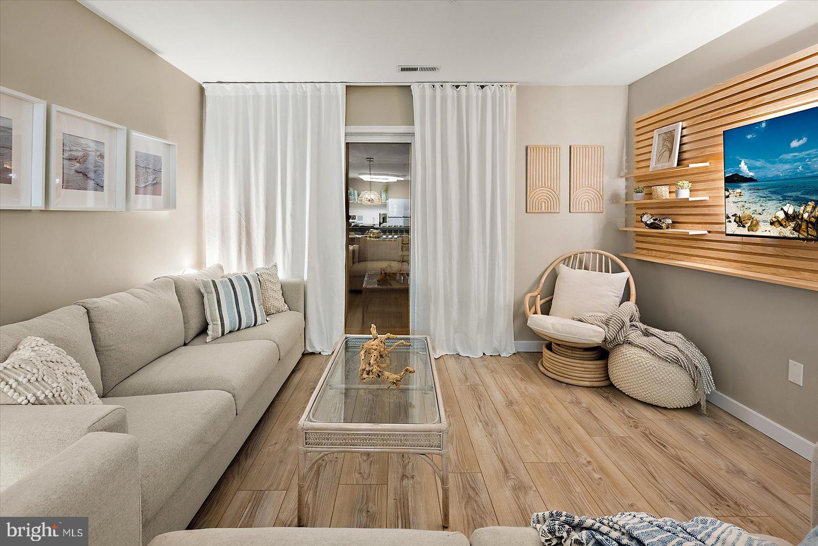 HERON HARBOUR - Residential