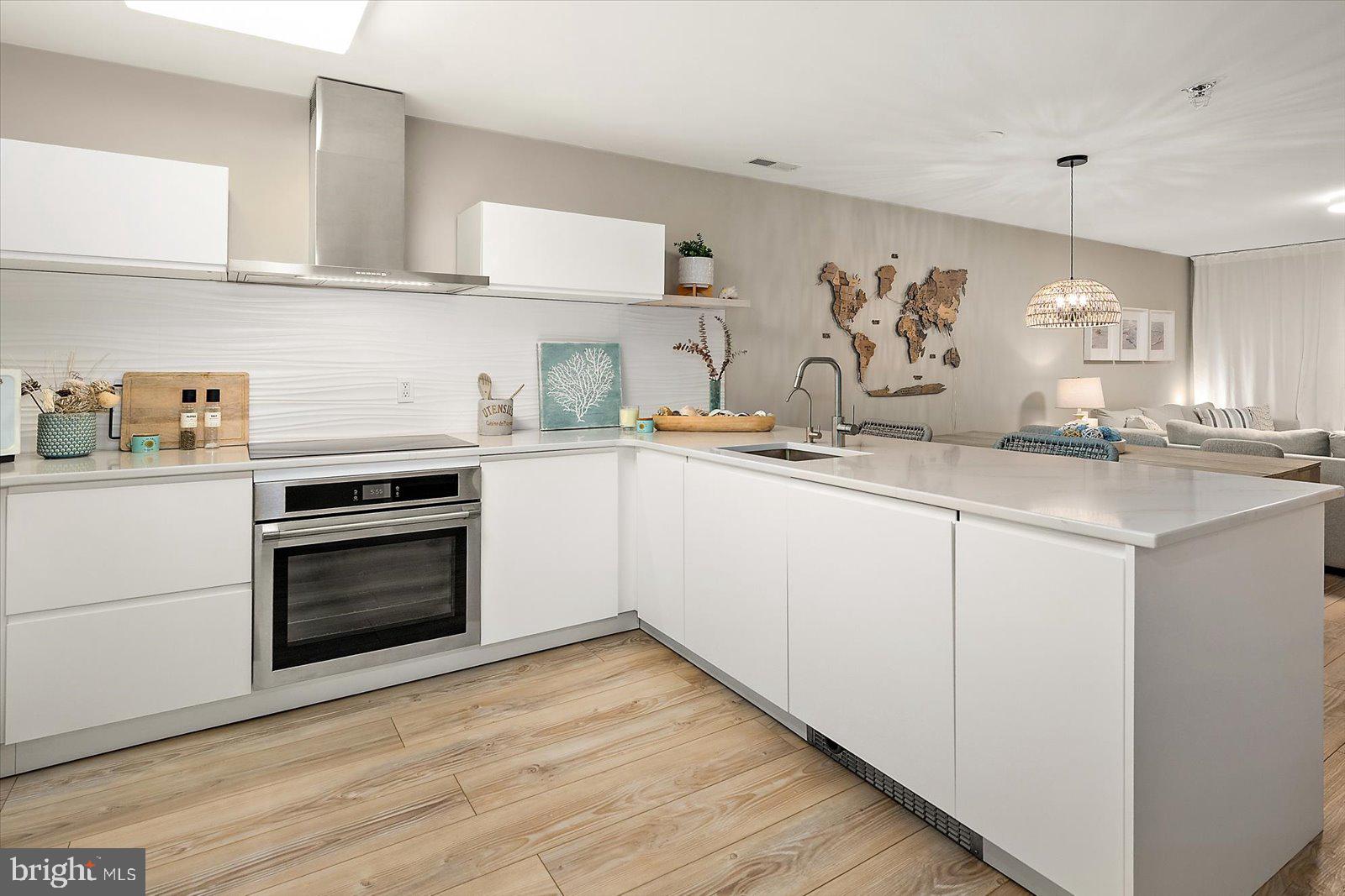 HERON HARBOUR - Residential