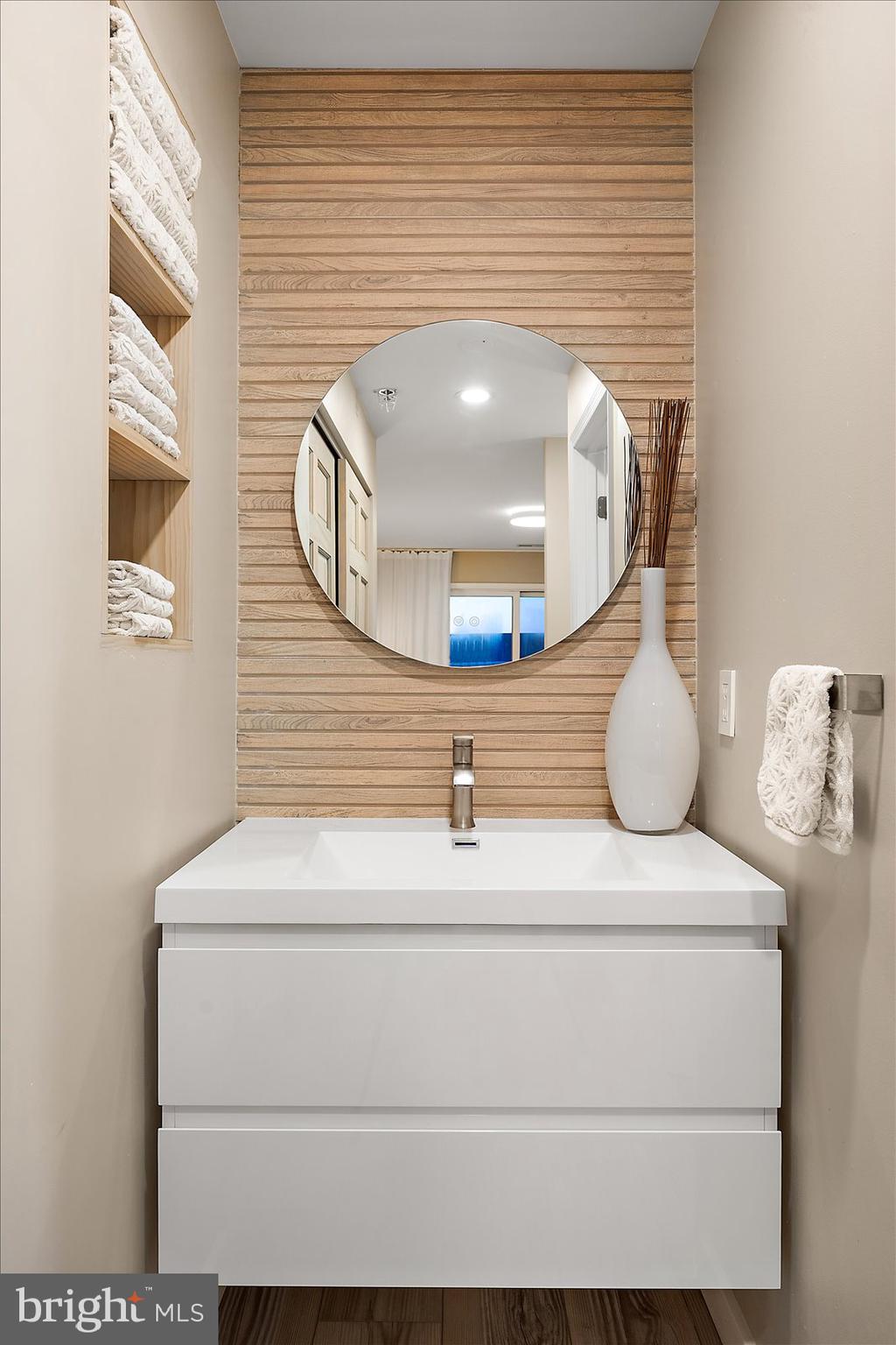 HERON HARBOUR - Residential