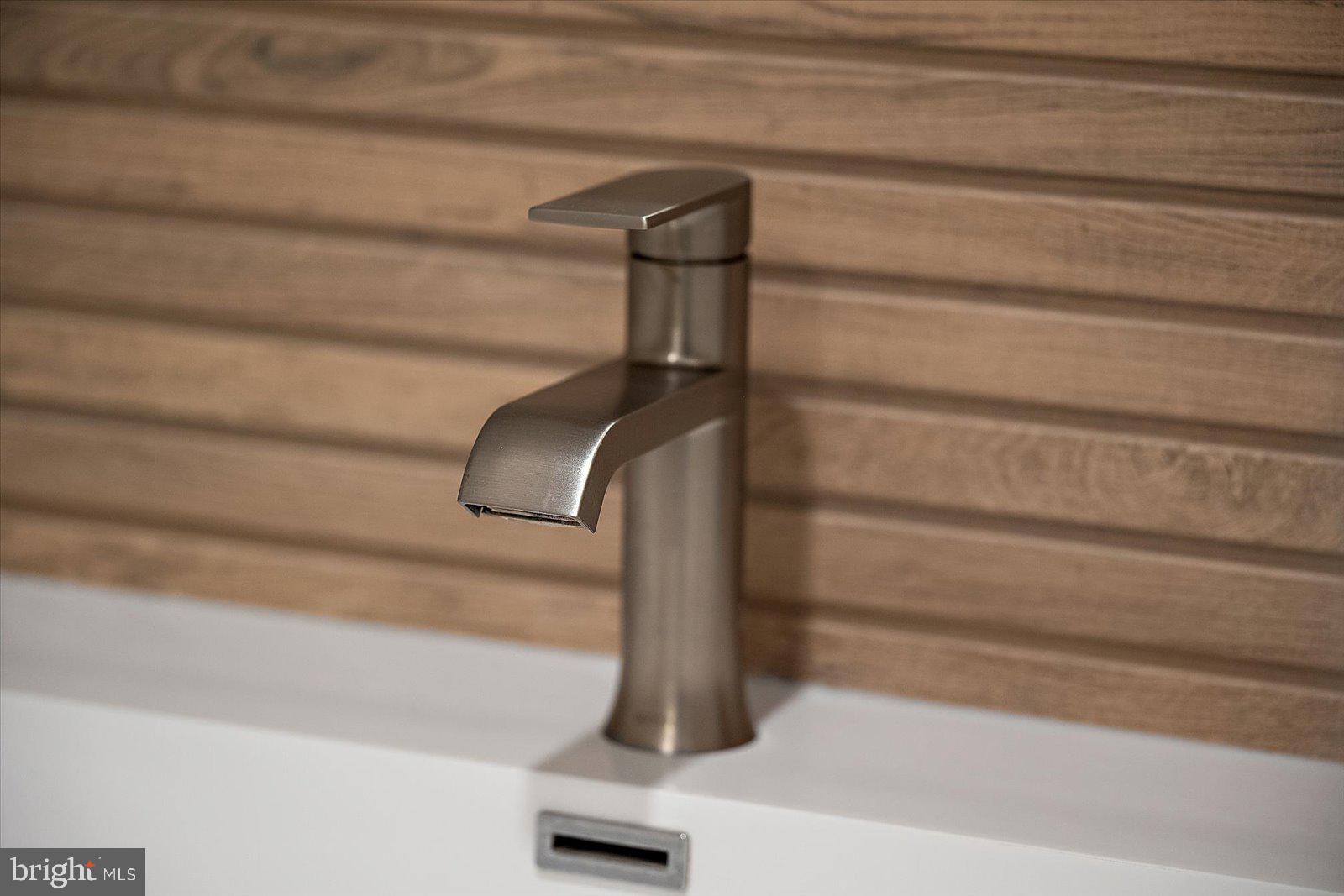 HERON HARBOUR - Residential