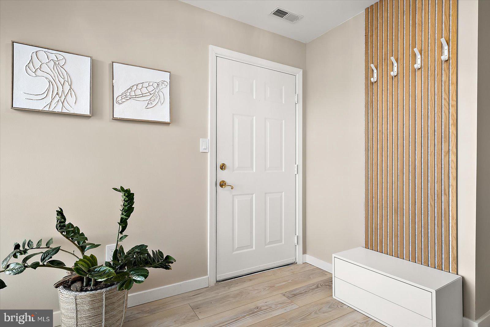 201 S HERON DRIVE 26B28