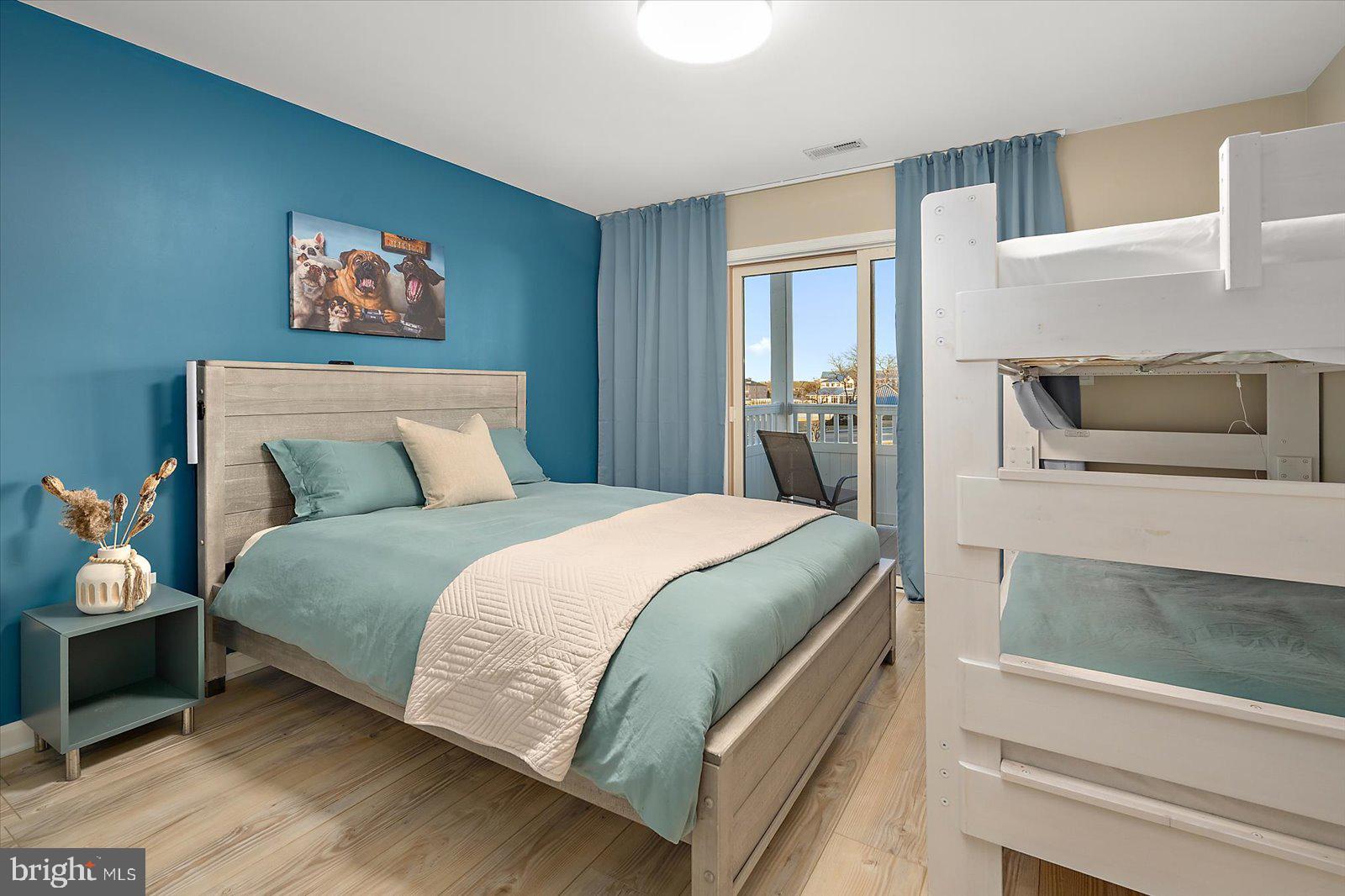 HERON HARBOUR - Residential