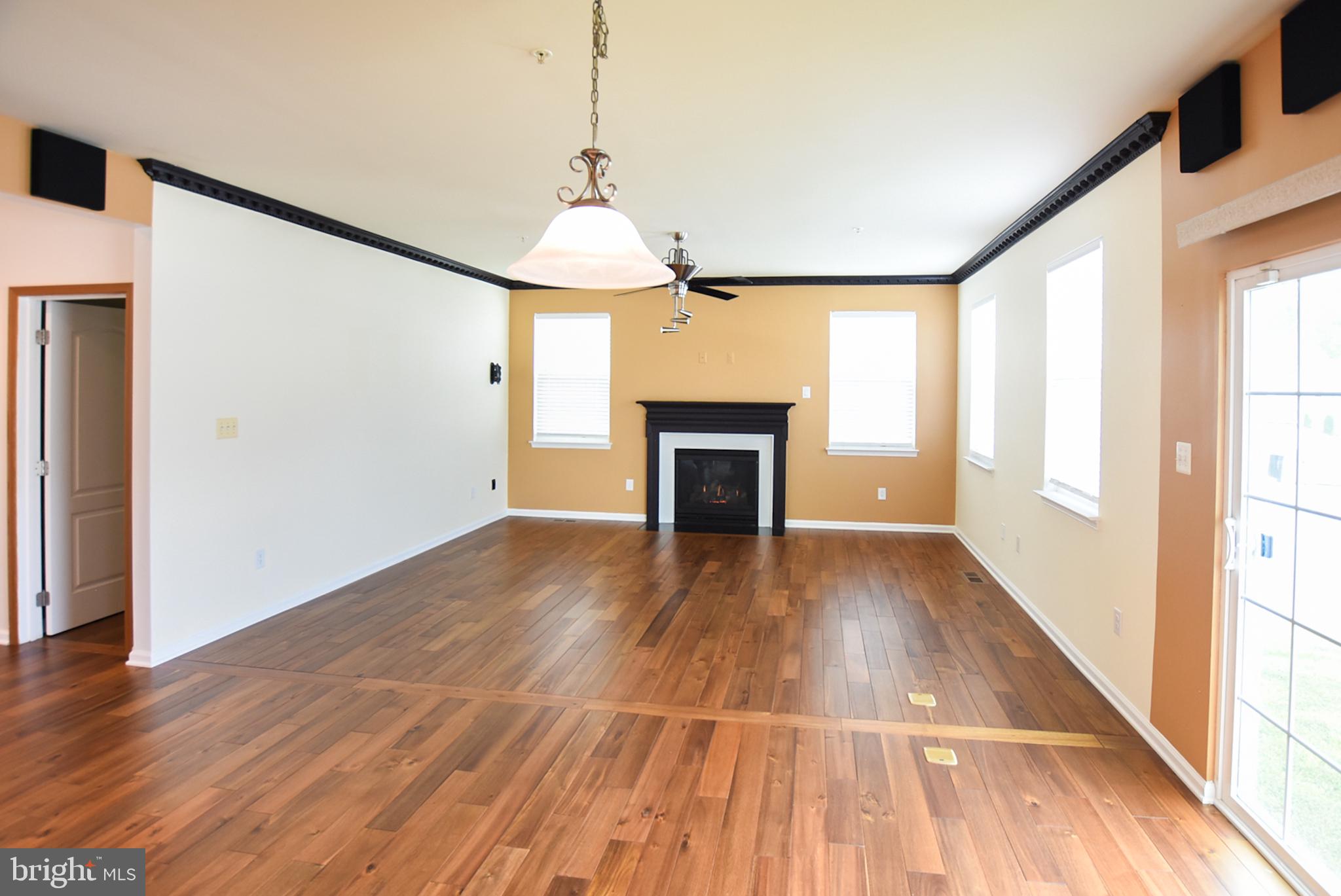 ST CHARLES GLENEAGLES - Residential