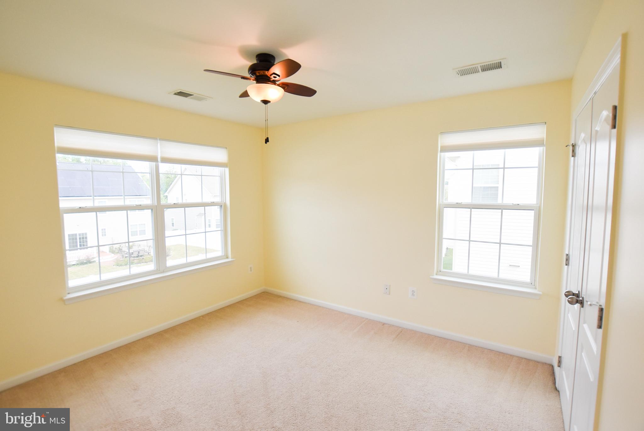 ST CHARLES GLENEAGLES - Residential