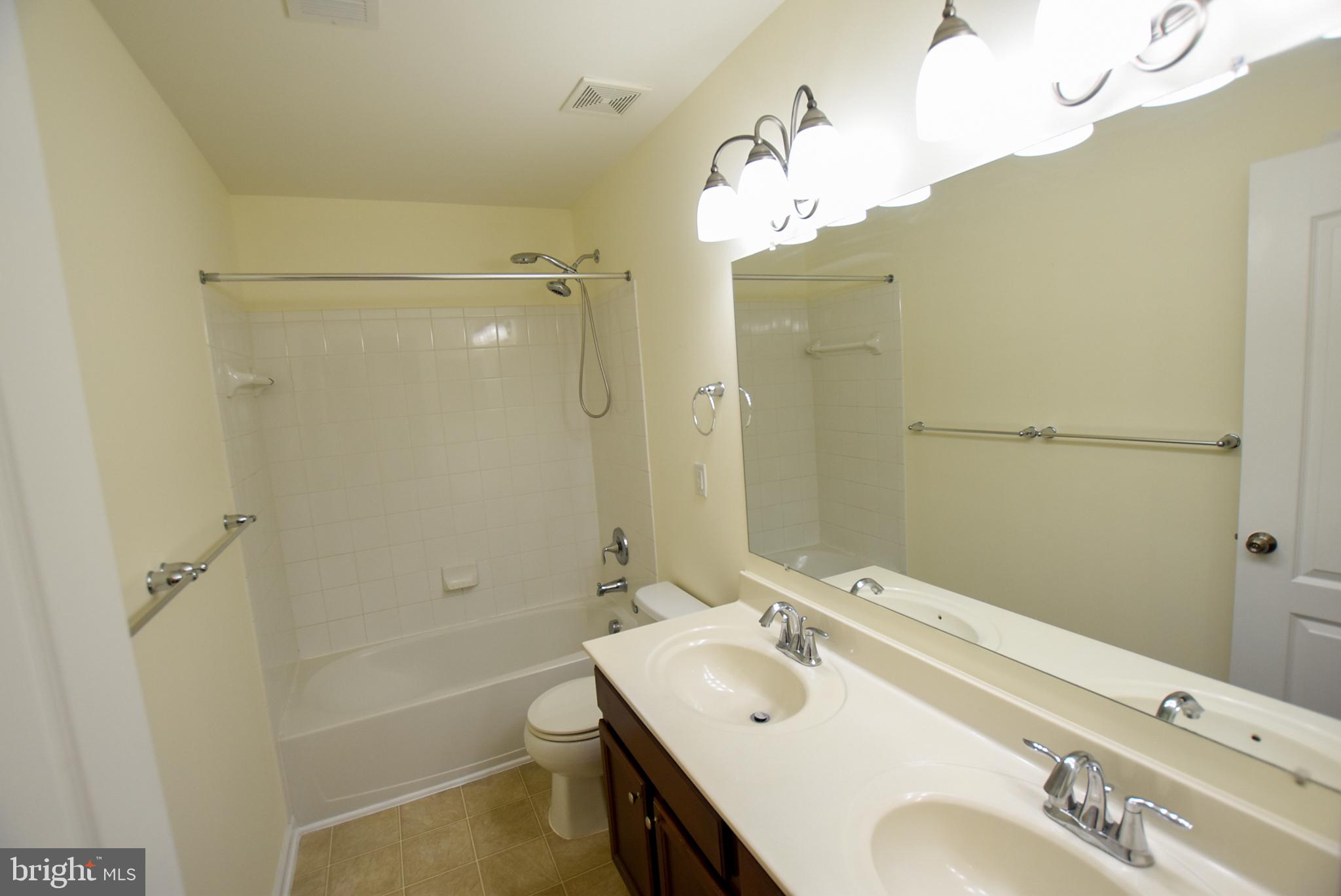 ST CHARLES GLENEAGLES - Residential