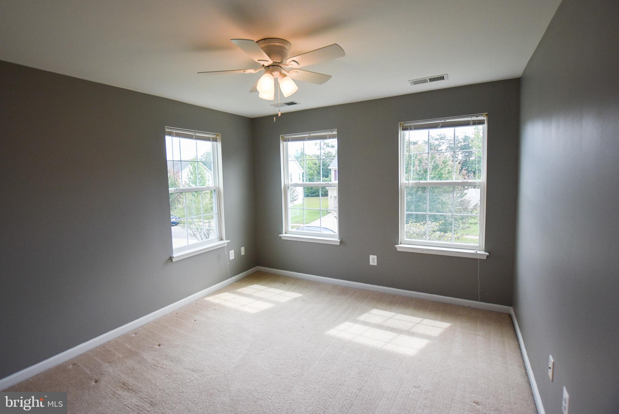 ST CHARLES GLENEAGLES - Residential