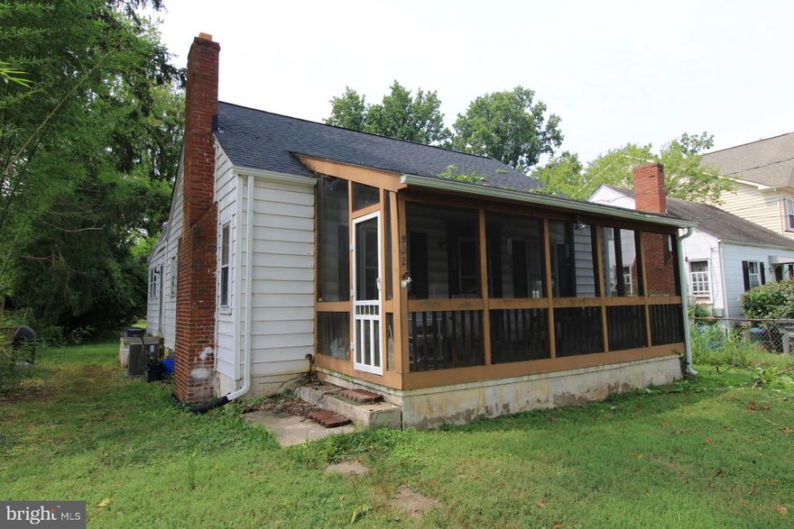 Great opportunity to tear down and rebuild your dream home in popular West End Park.  For those renovating, three bedrooms, 1.5 baths, full basement and a finished upper level for more bedrooms or a family area. Lots of potential.

Great neighborhood and quiet street just steps to Beall Elementary School, major commuter routes, public transportation & METRO. Convenient to 270, Rockville Pike and all of the area's shopping and dining options. Just minutes to Rockville Towne Center and all of its amenities.