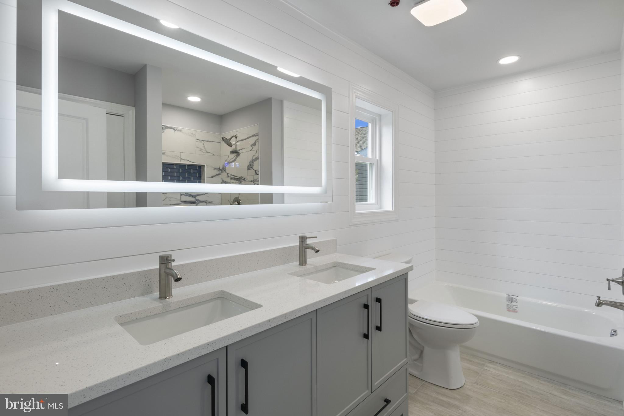 MONTEGO BAY - Residential