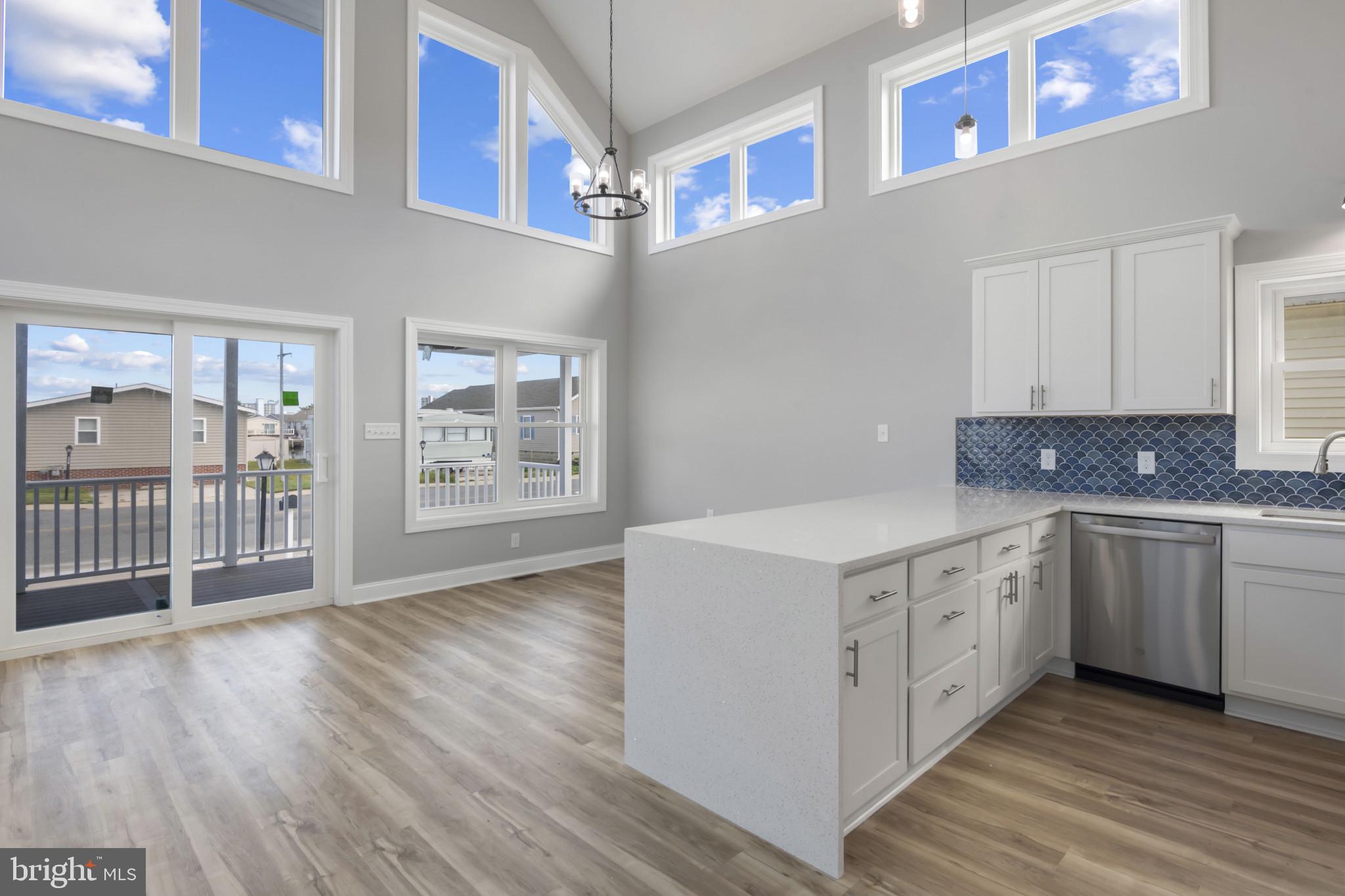 MONTEGO BAY - Residential