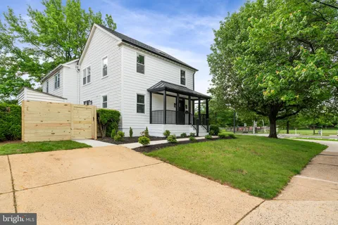 3838 13th Street N, Arlington, VA MLS: VAAR2056298