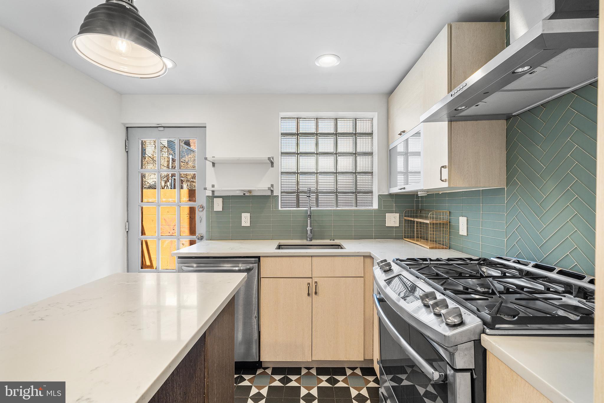 FISHTOWN - Residential