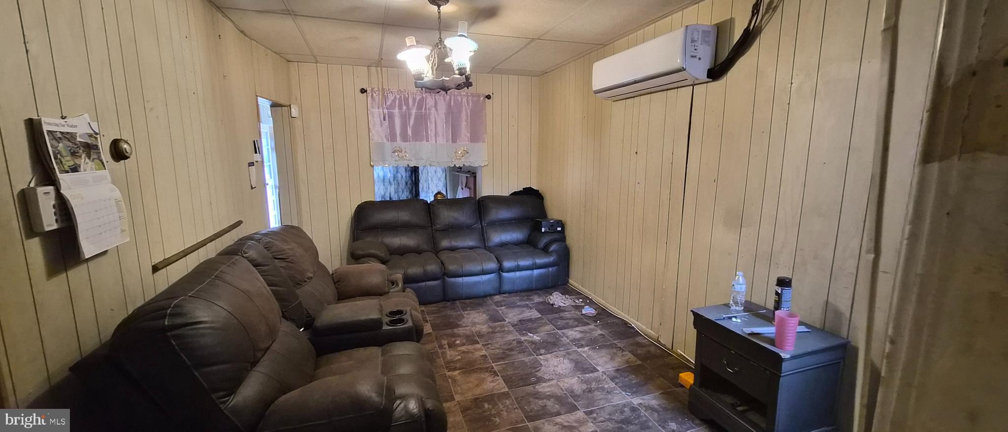 OLIVER - Residential