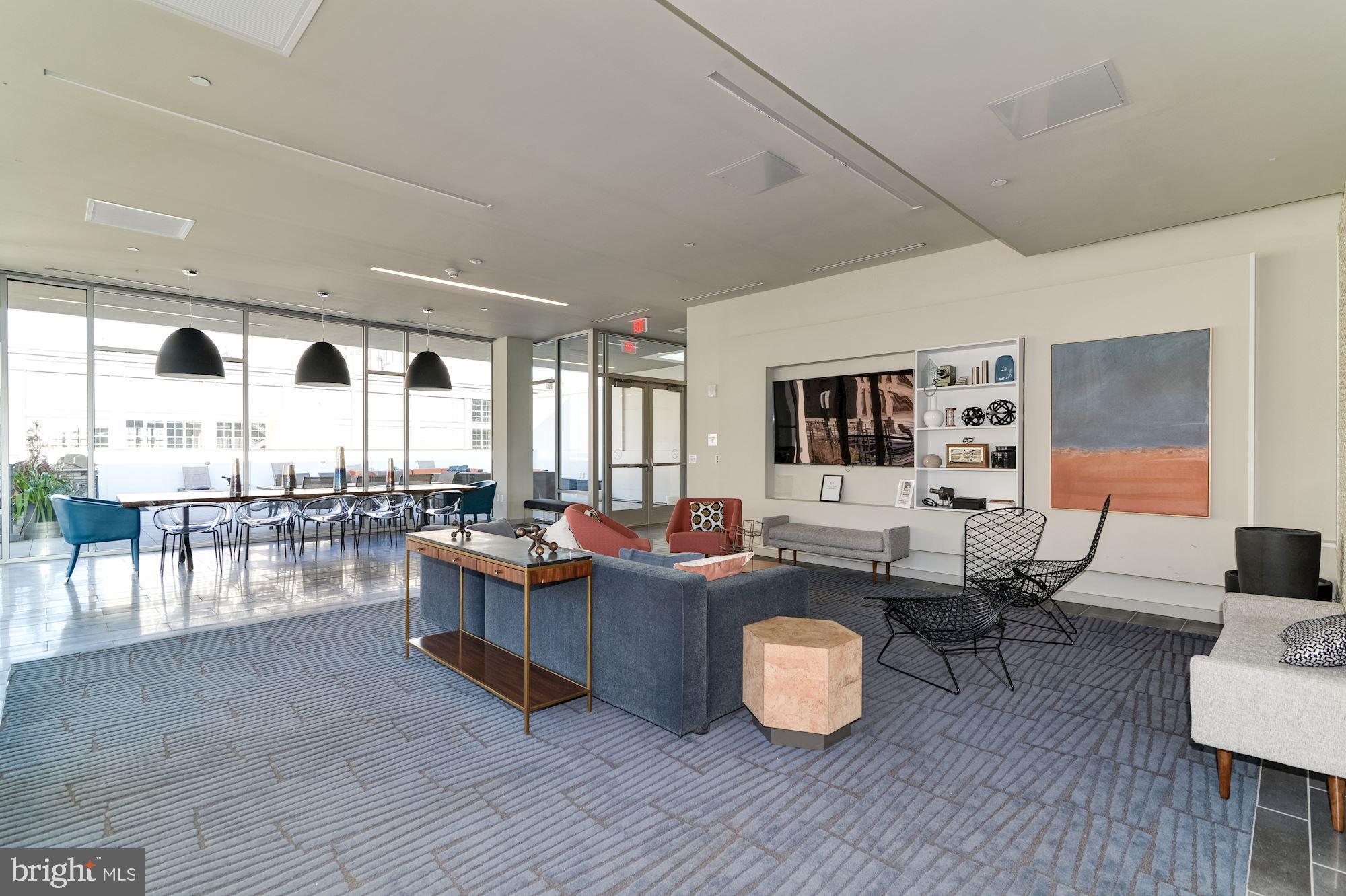 WASHINGTON SQ - Residential Lease