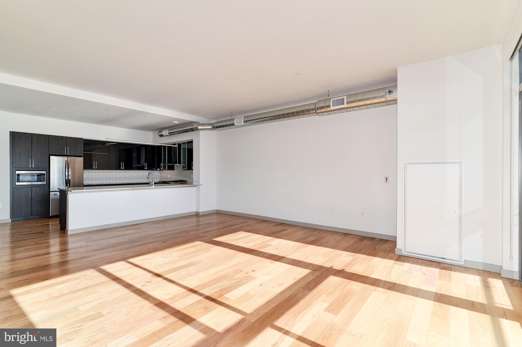 WASHINGTON SQ - Residential Lease