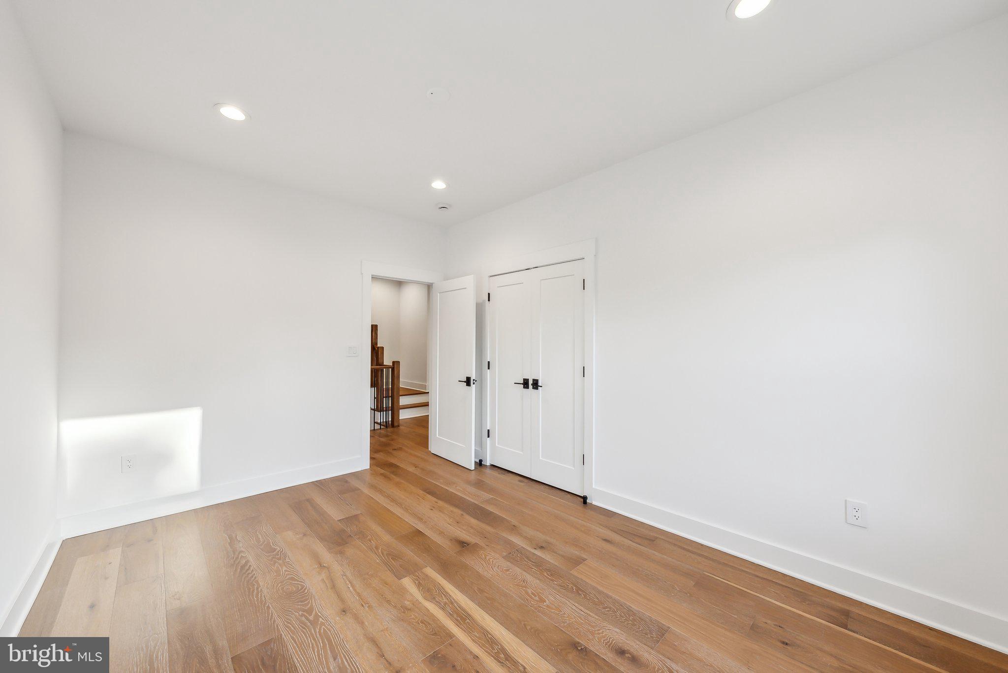 TEMPLE TERRACE - Residential