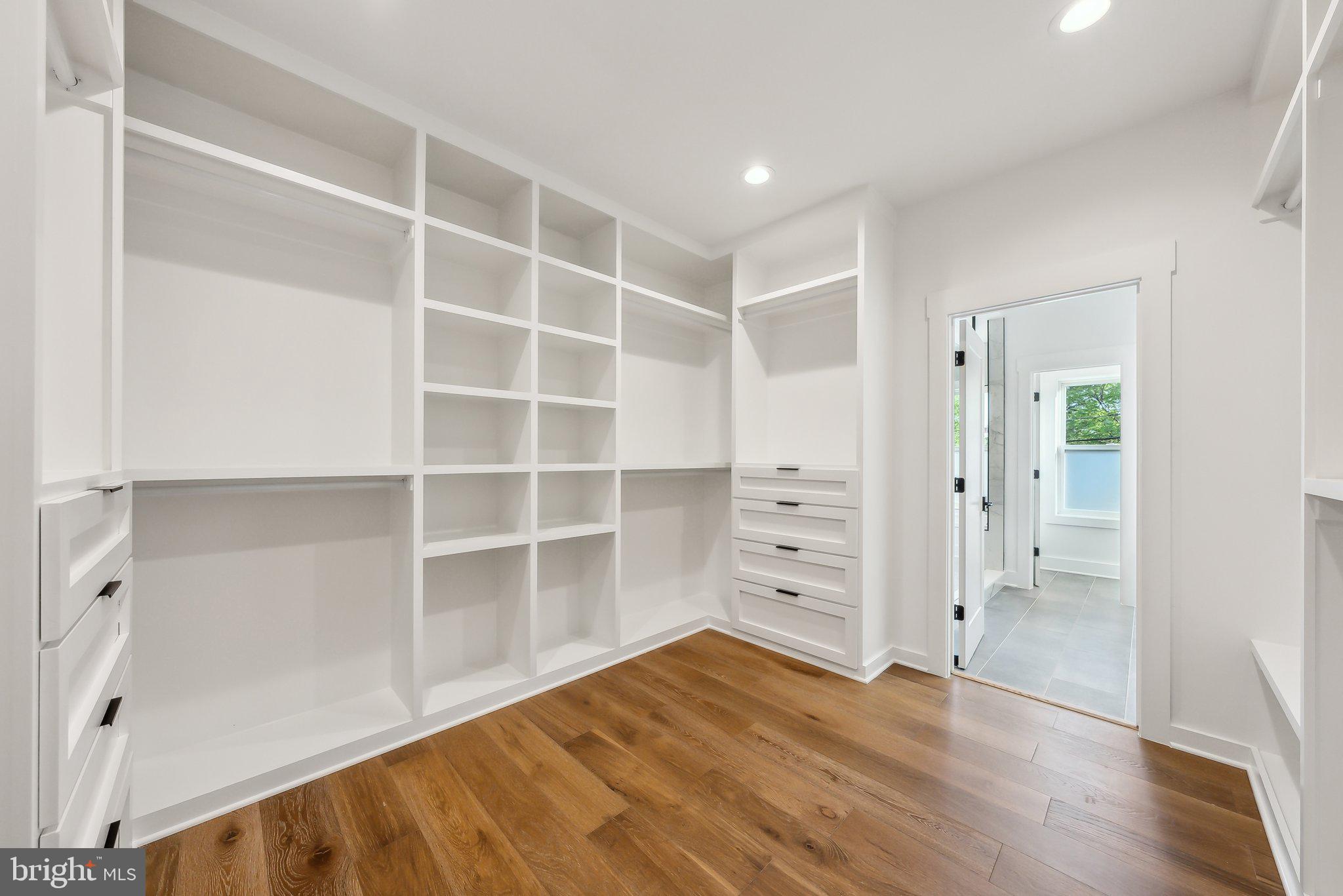 TEMPLE TERRACE - Residential