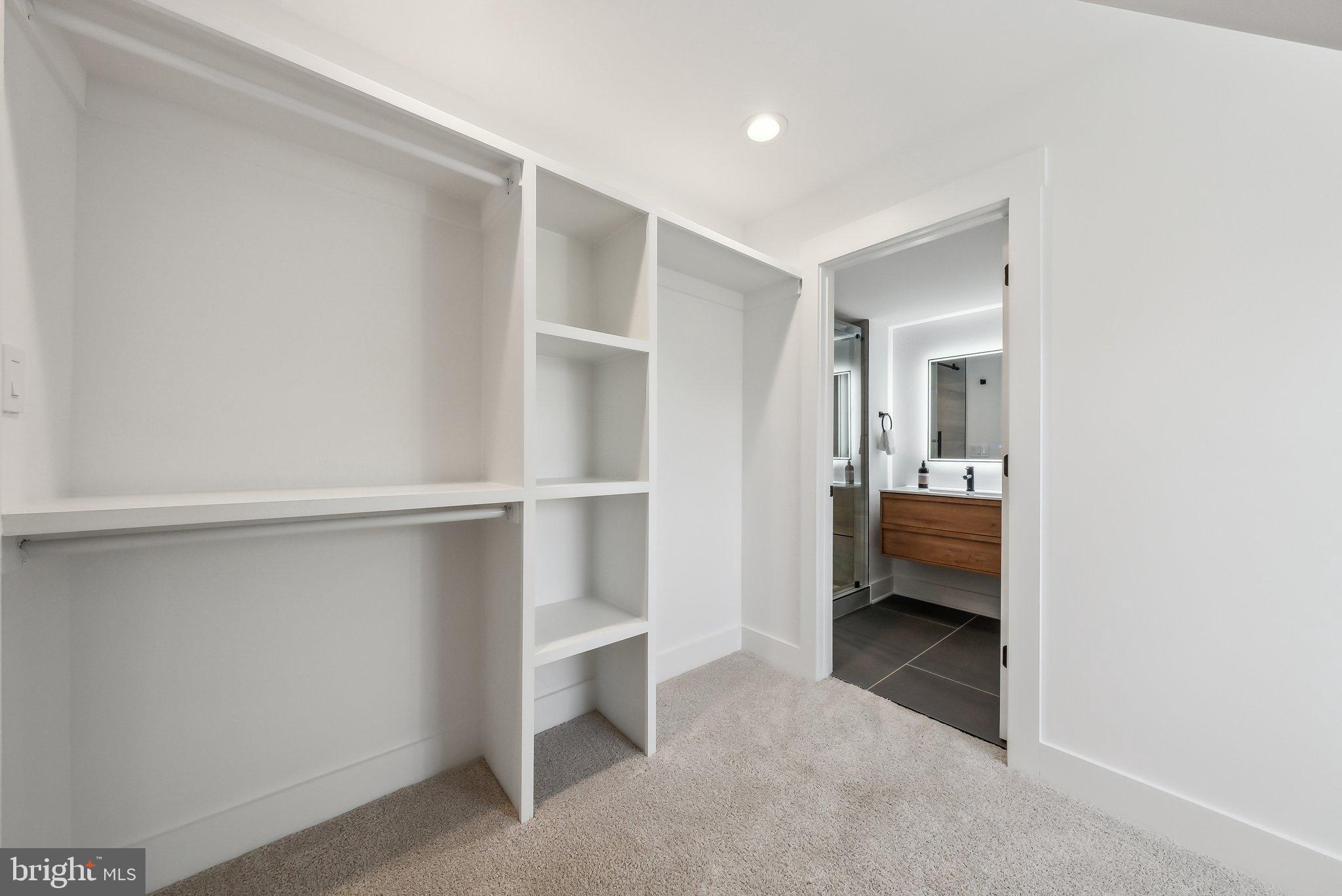 TEMPLE TERRACE - Residential