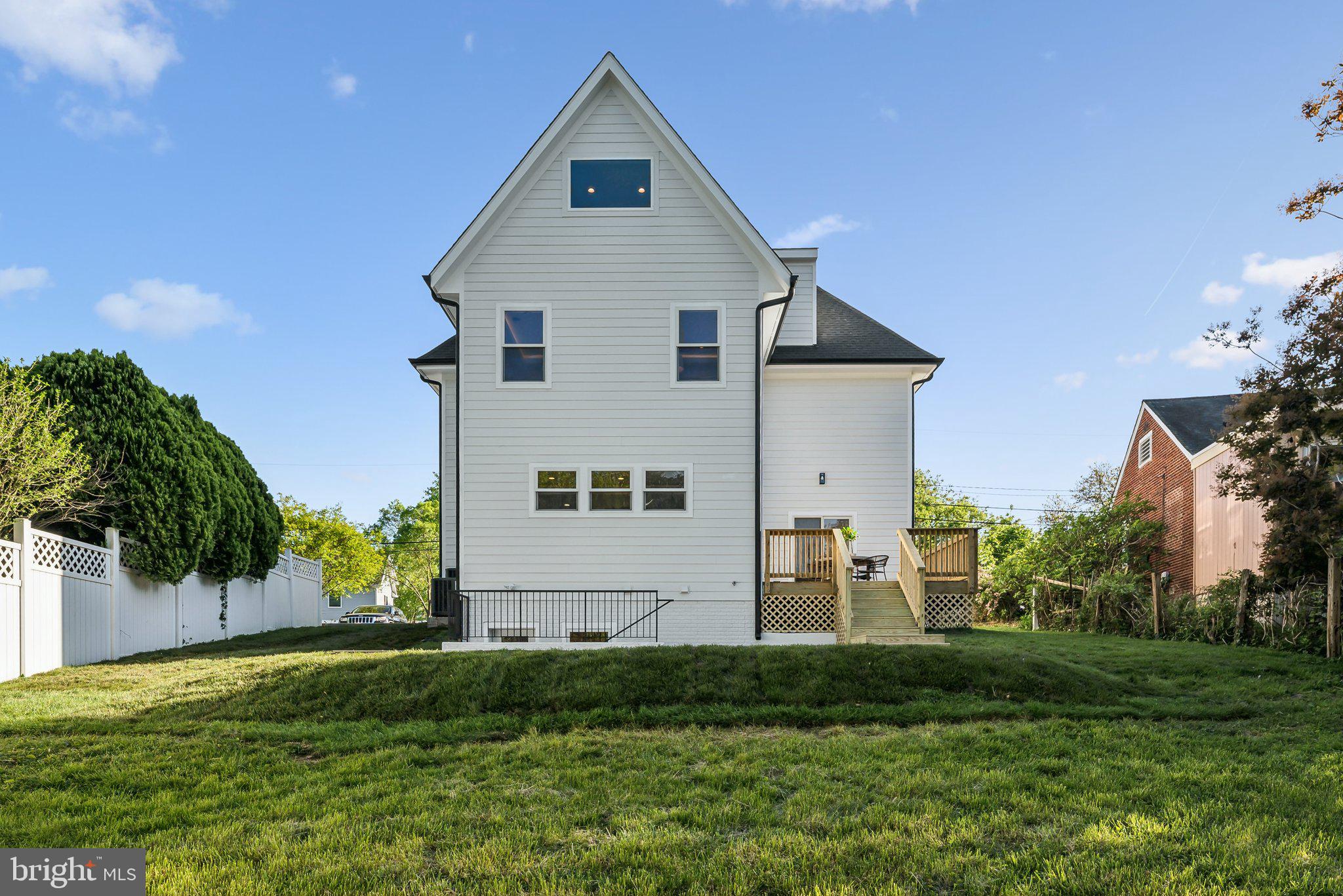 TEMPLE TERRACE - Residential