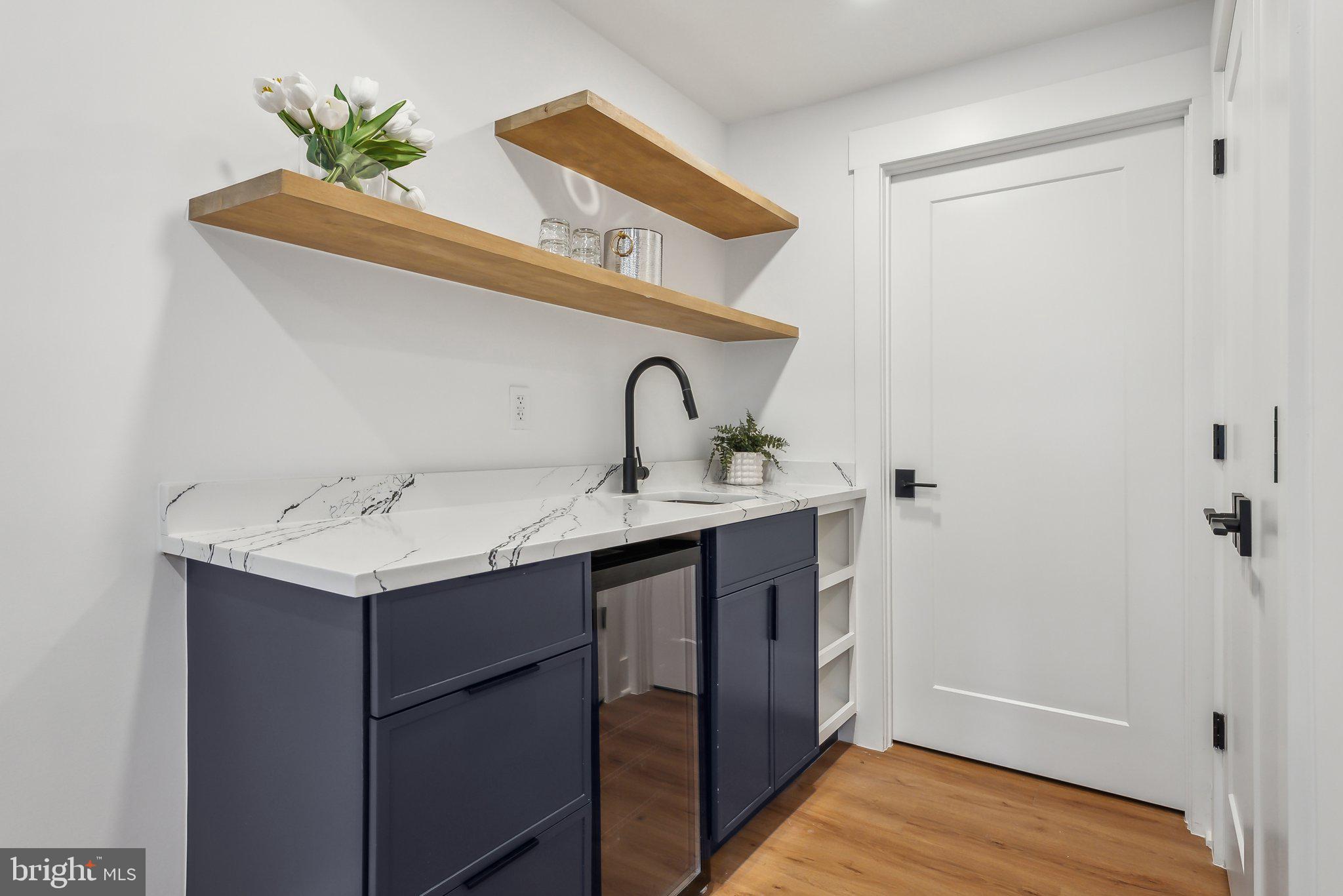 TEMPLE TERRACE - Residential