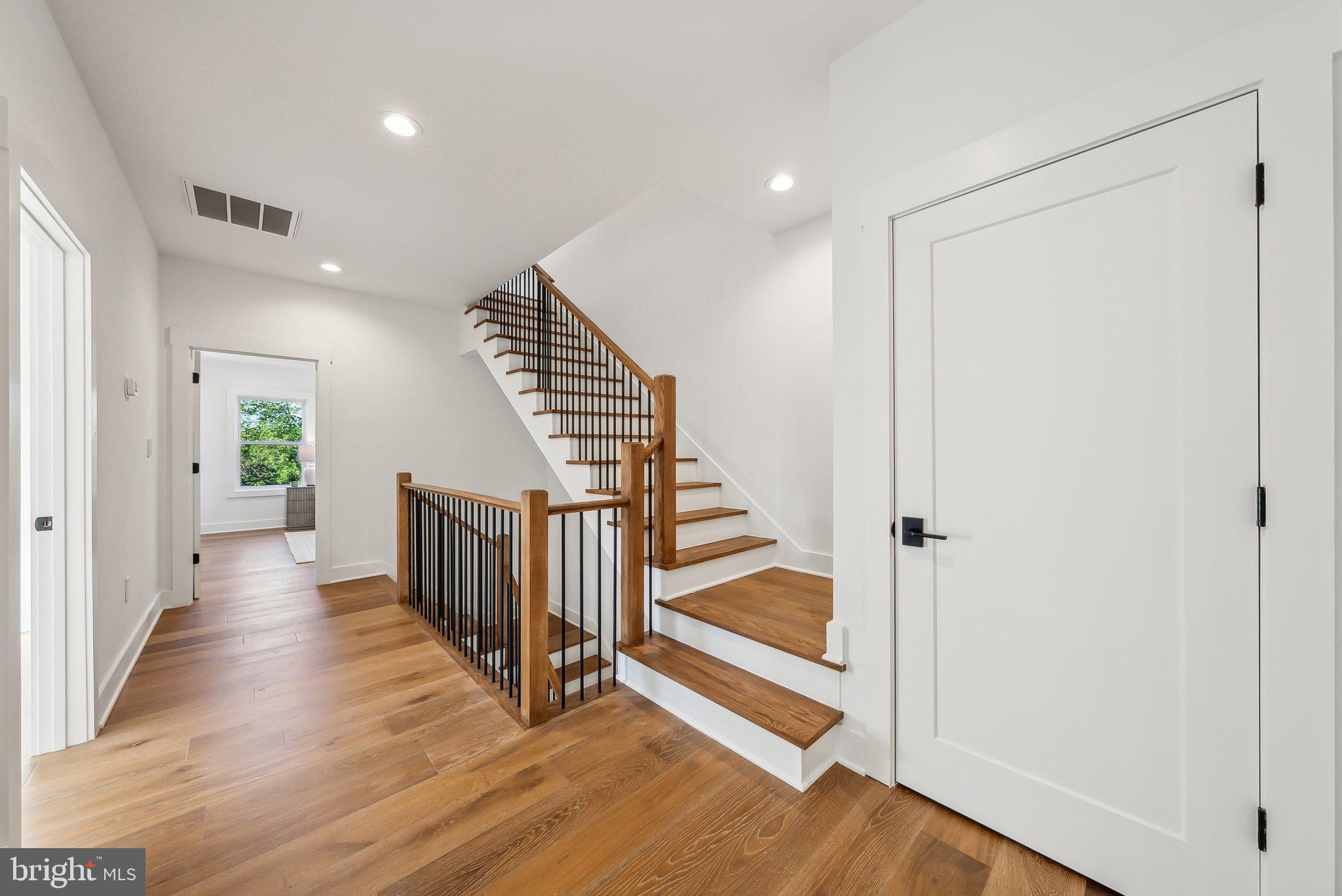 TEMPLE TERRACE - Residential