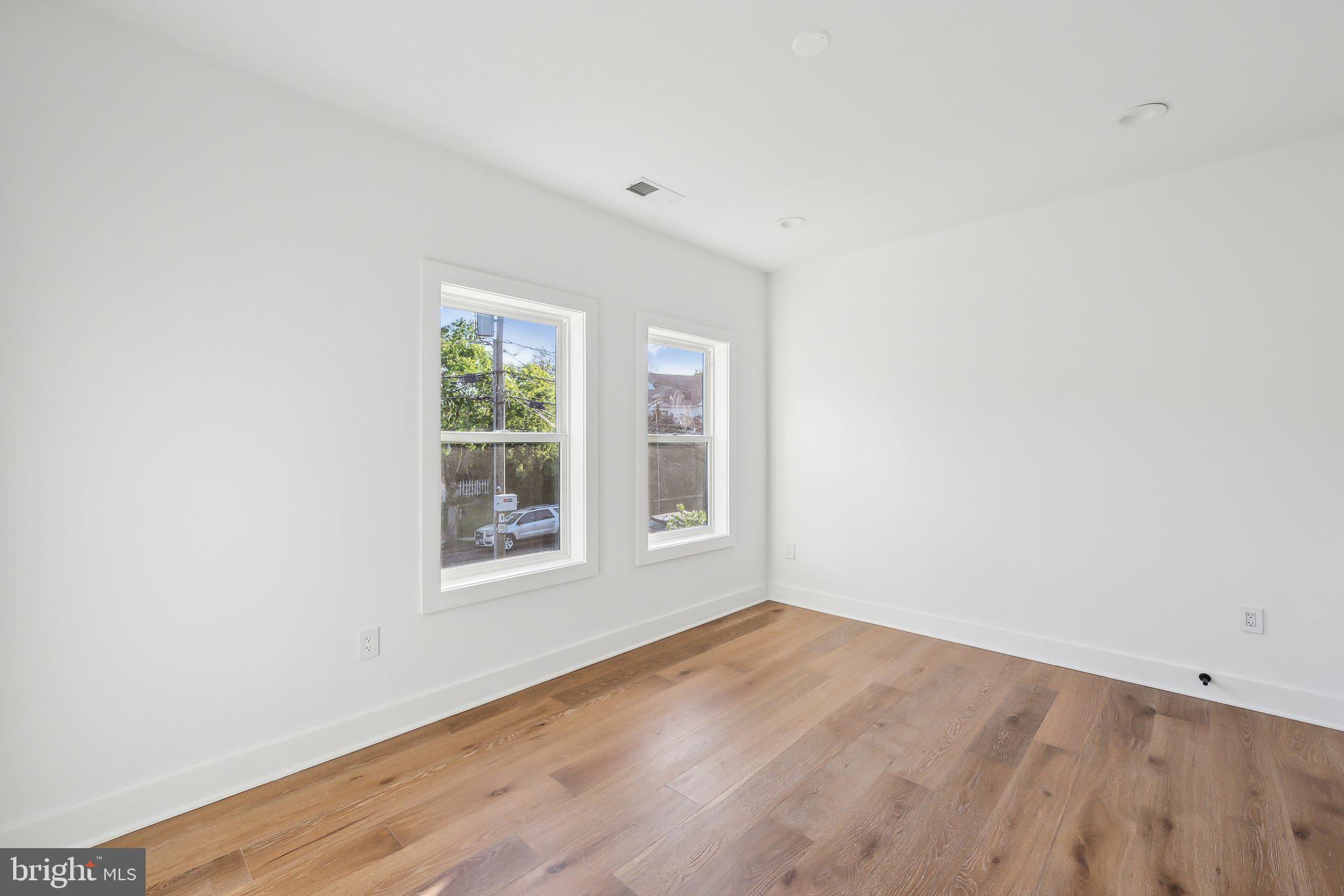 TEMPLE TERRACE - Residential