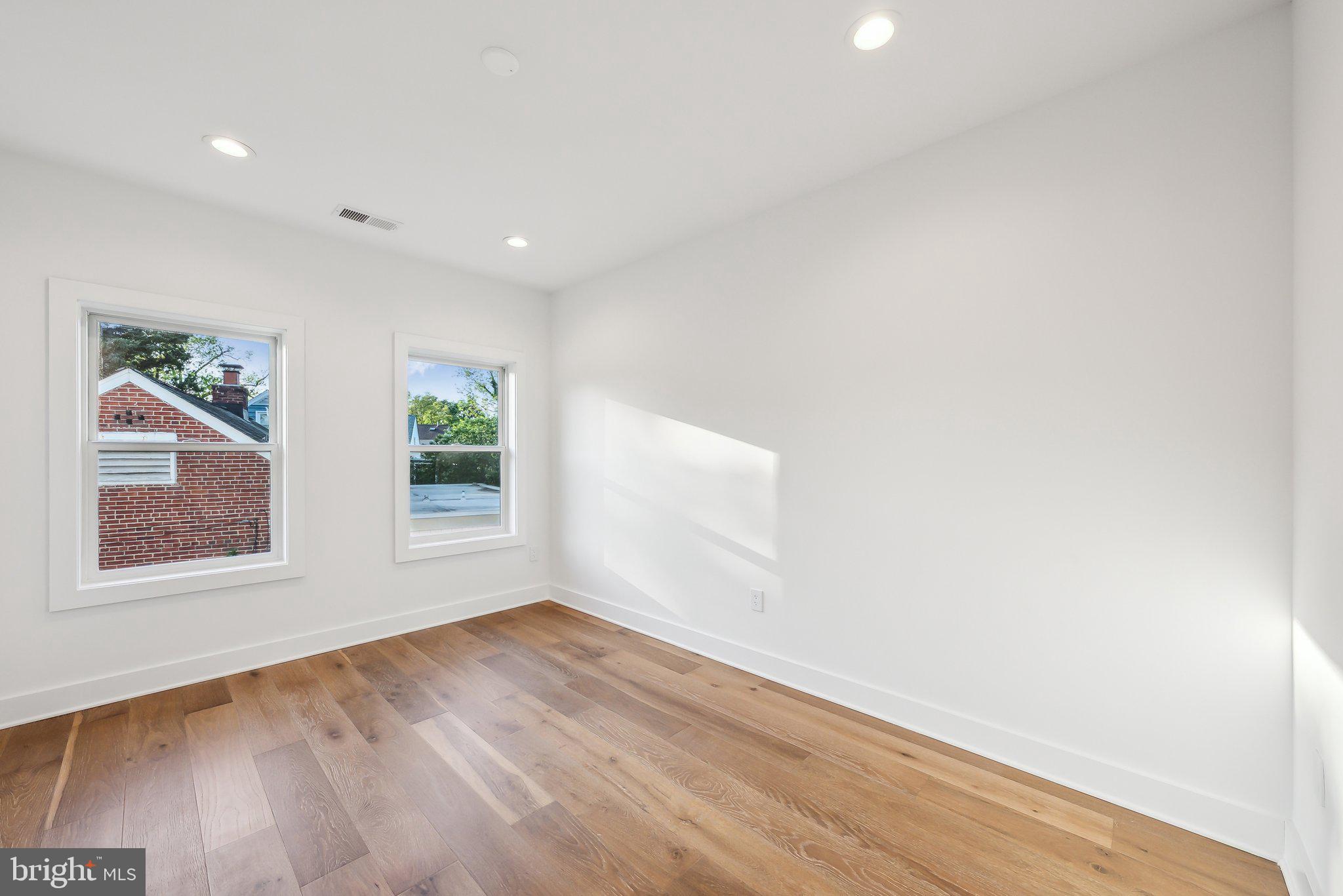 TEMPLE TERRACE - Residential