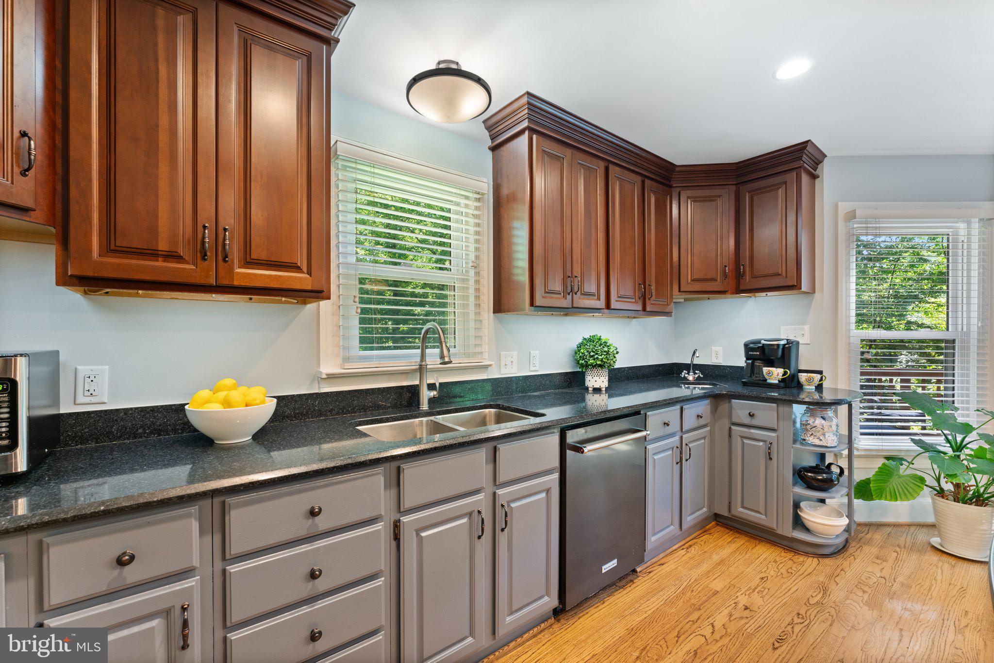 OAKWOOD ESTATES - Residential