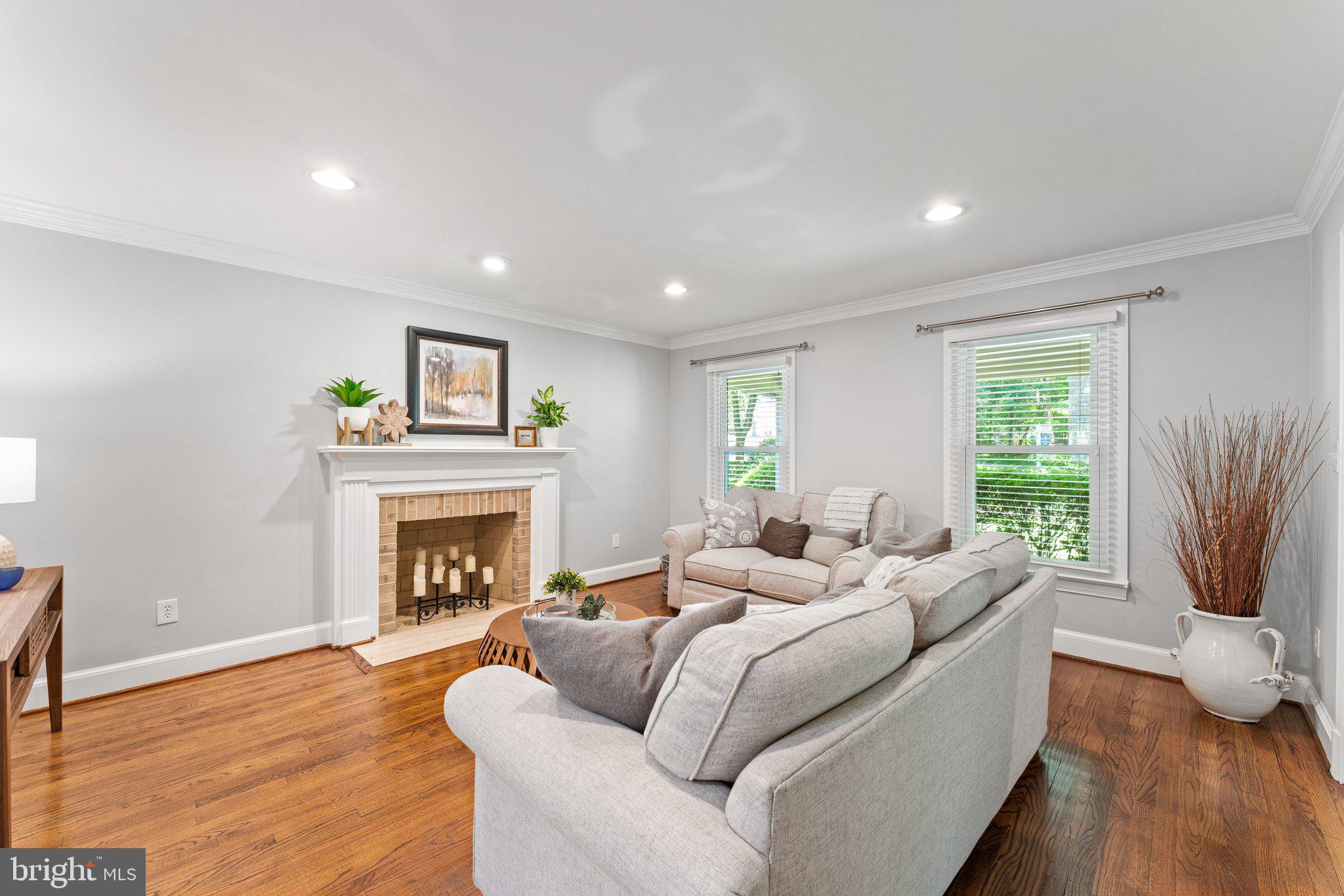 OAKWOOD ESTATES - Residential