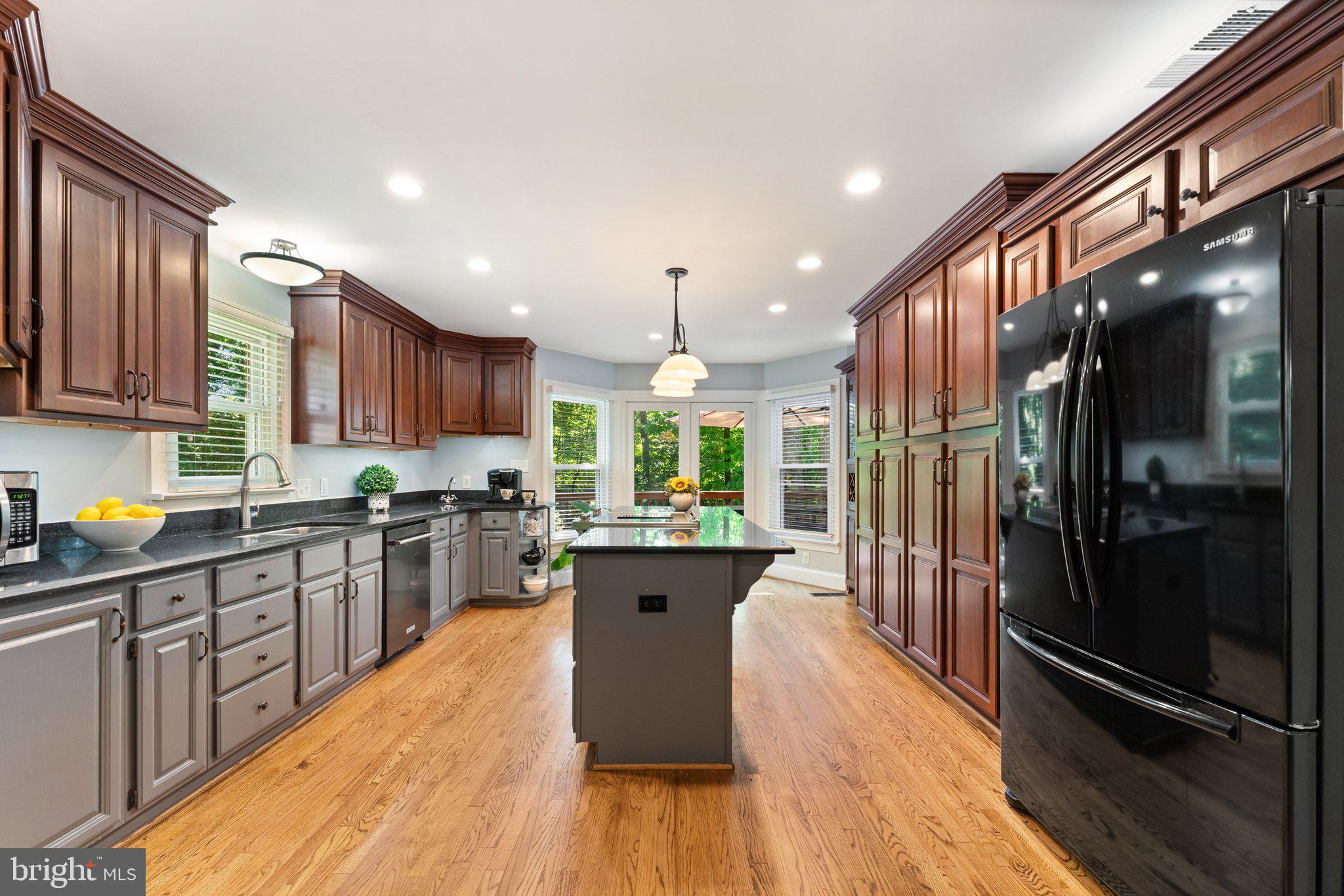 OAKWOOD ESTATES - Residential