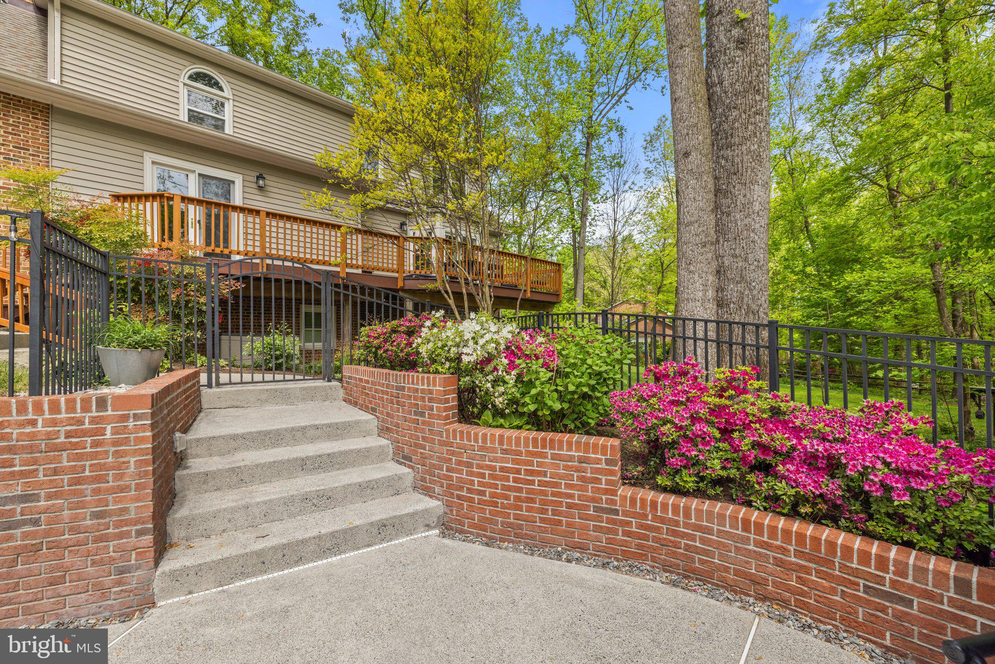 OAKWOOD ESTATES - Residential