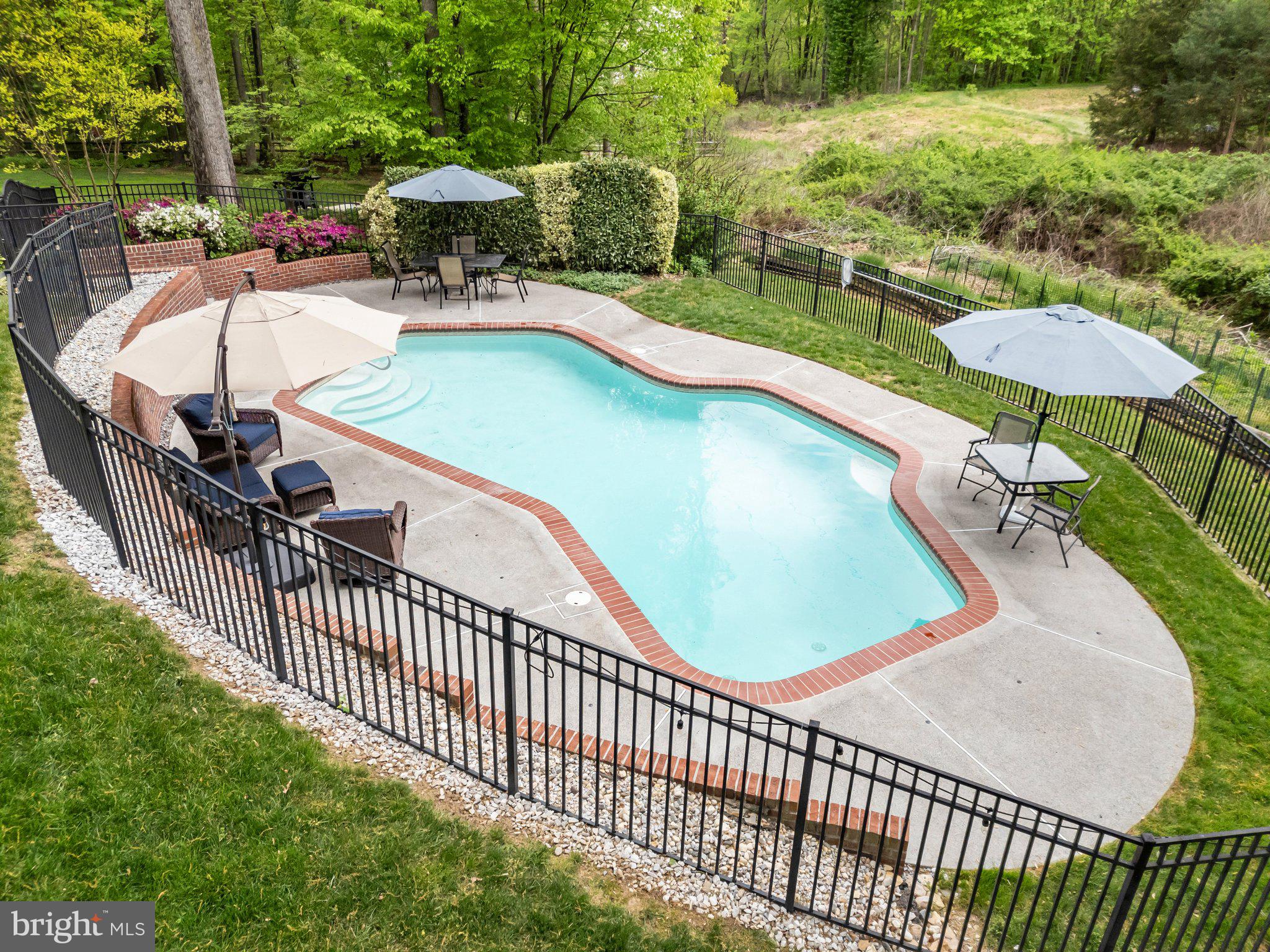 OAKWOOD ESTATES - Residential