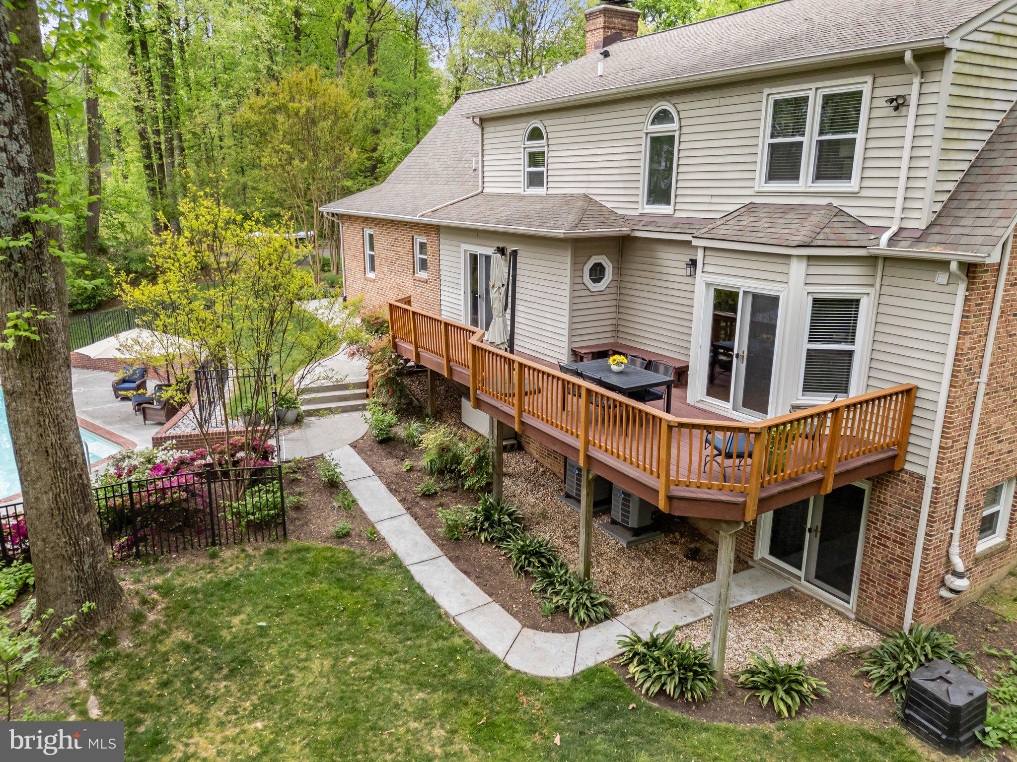 OAKWOOD ESTATES - Residential