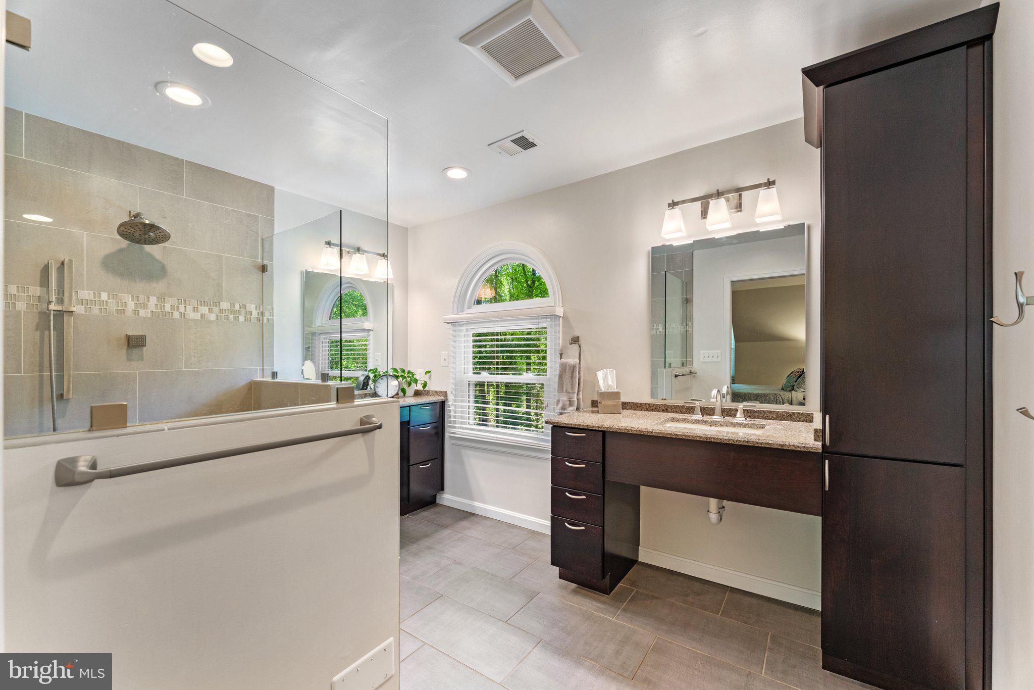 OAKWOOD ESTATES - Residential