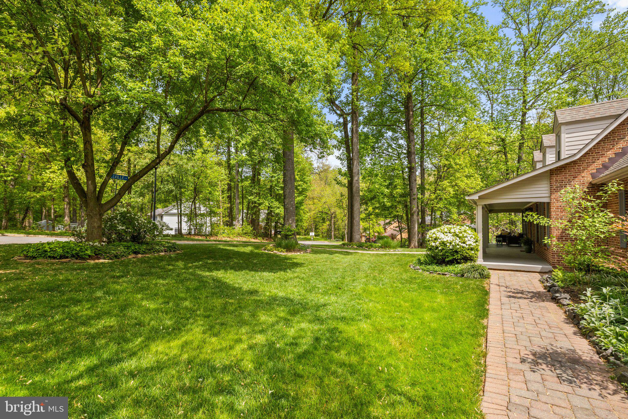 OAKWOOD ESTATES - Residential