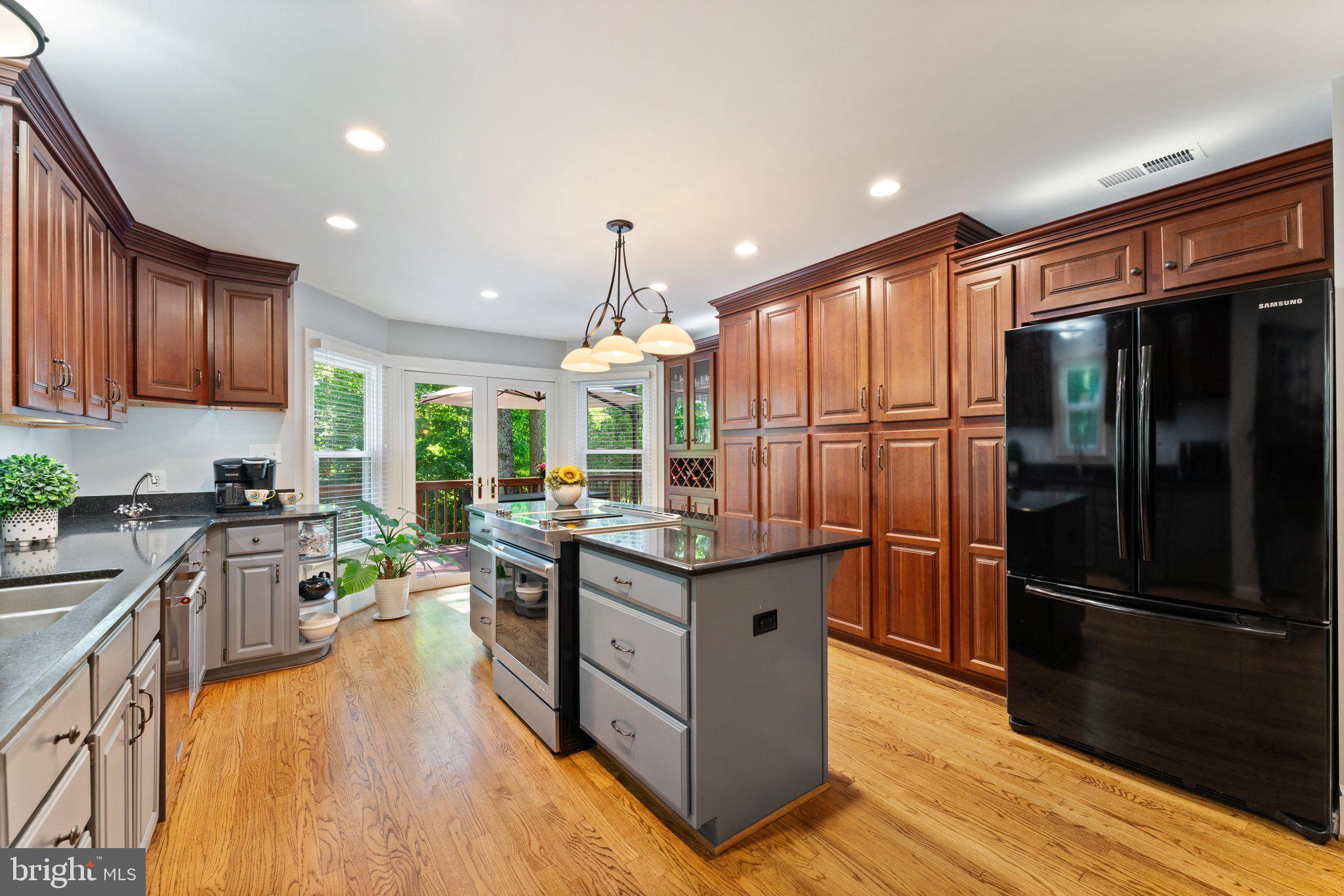 OAKWOOD ESTATES - Residential