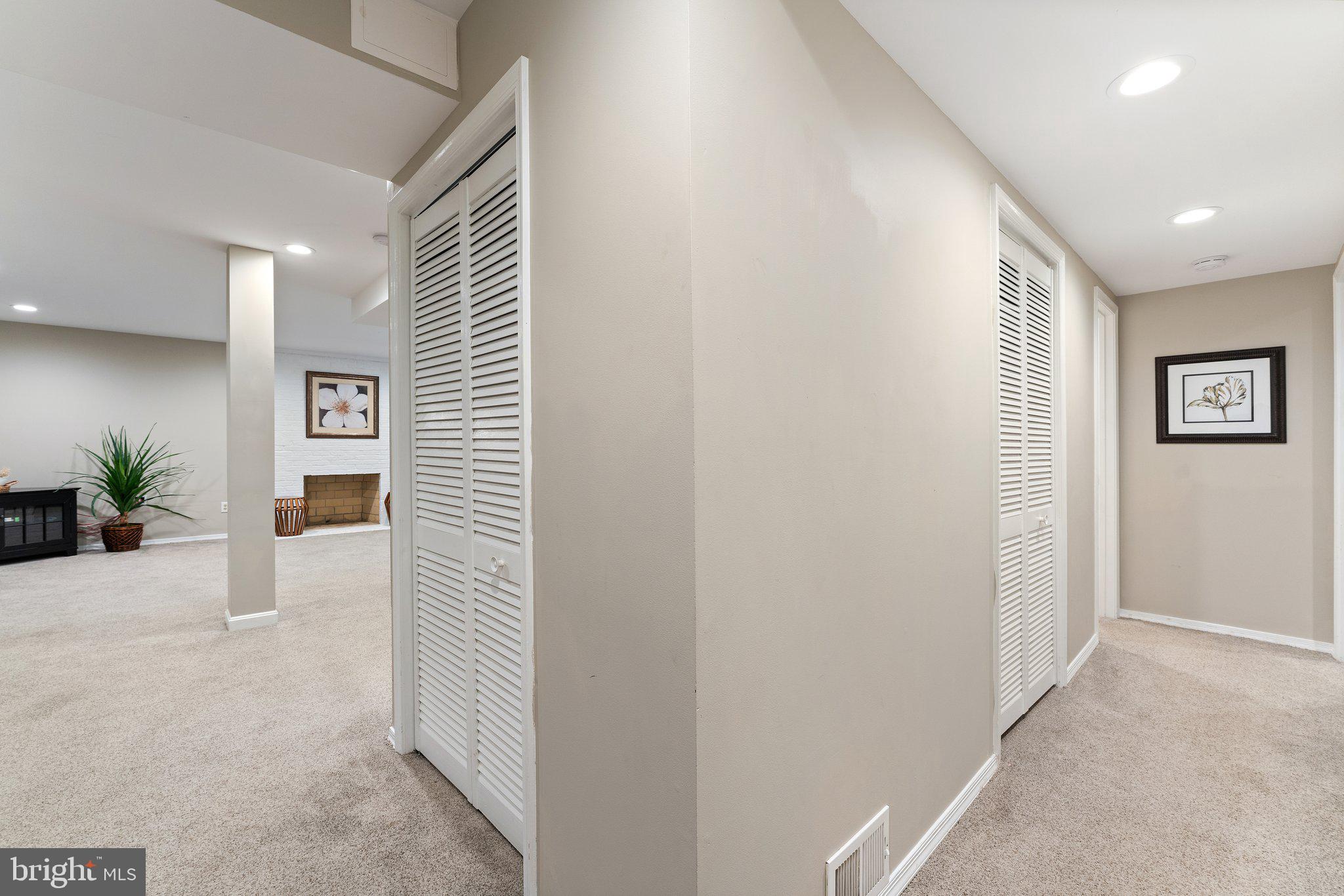 OAKWOOD ESTATES - Residential