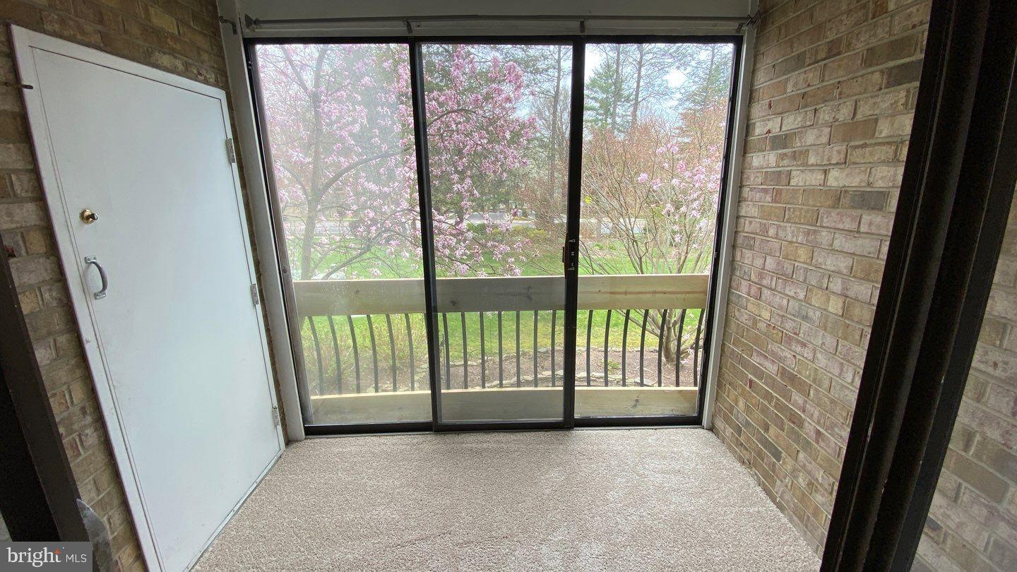 CROSS FOX - Residential Lease