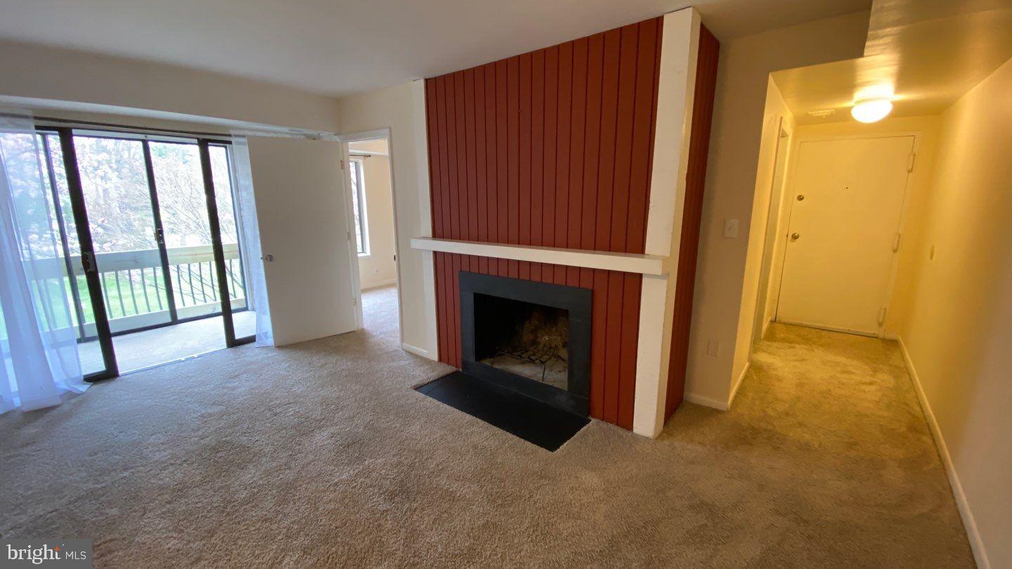 CROSS FOX - Residential Lease