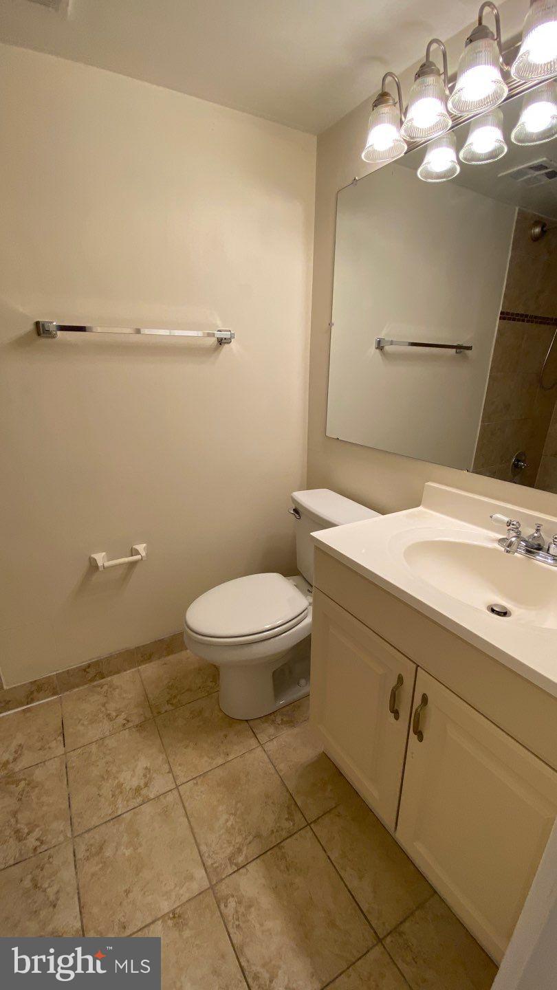 CROSS FOX - Residential Lease