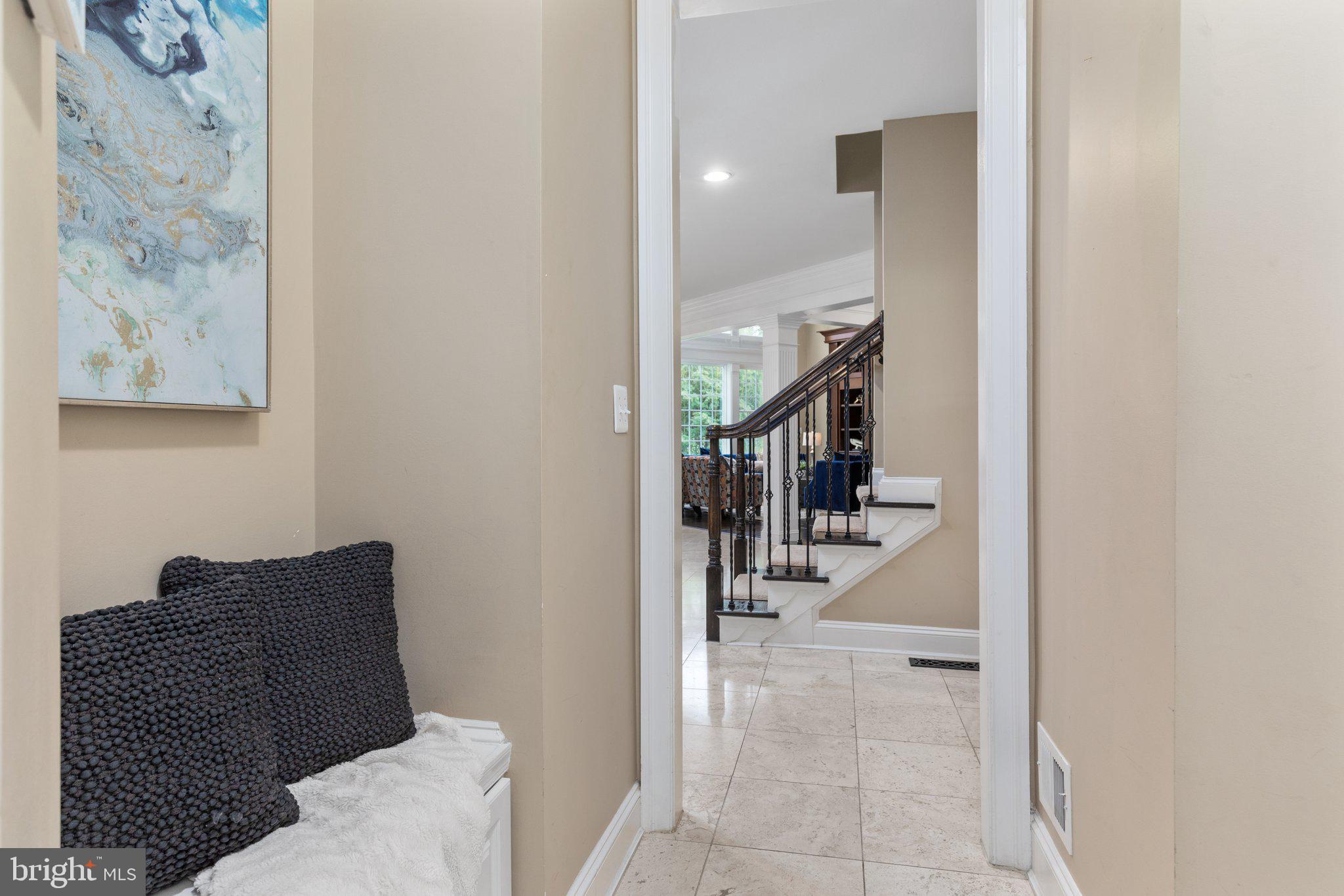 RIVERWOOD - Residential